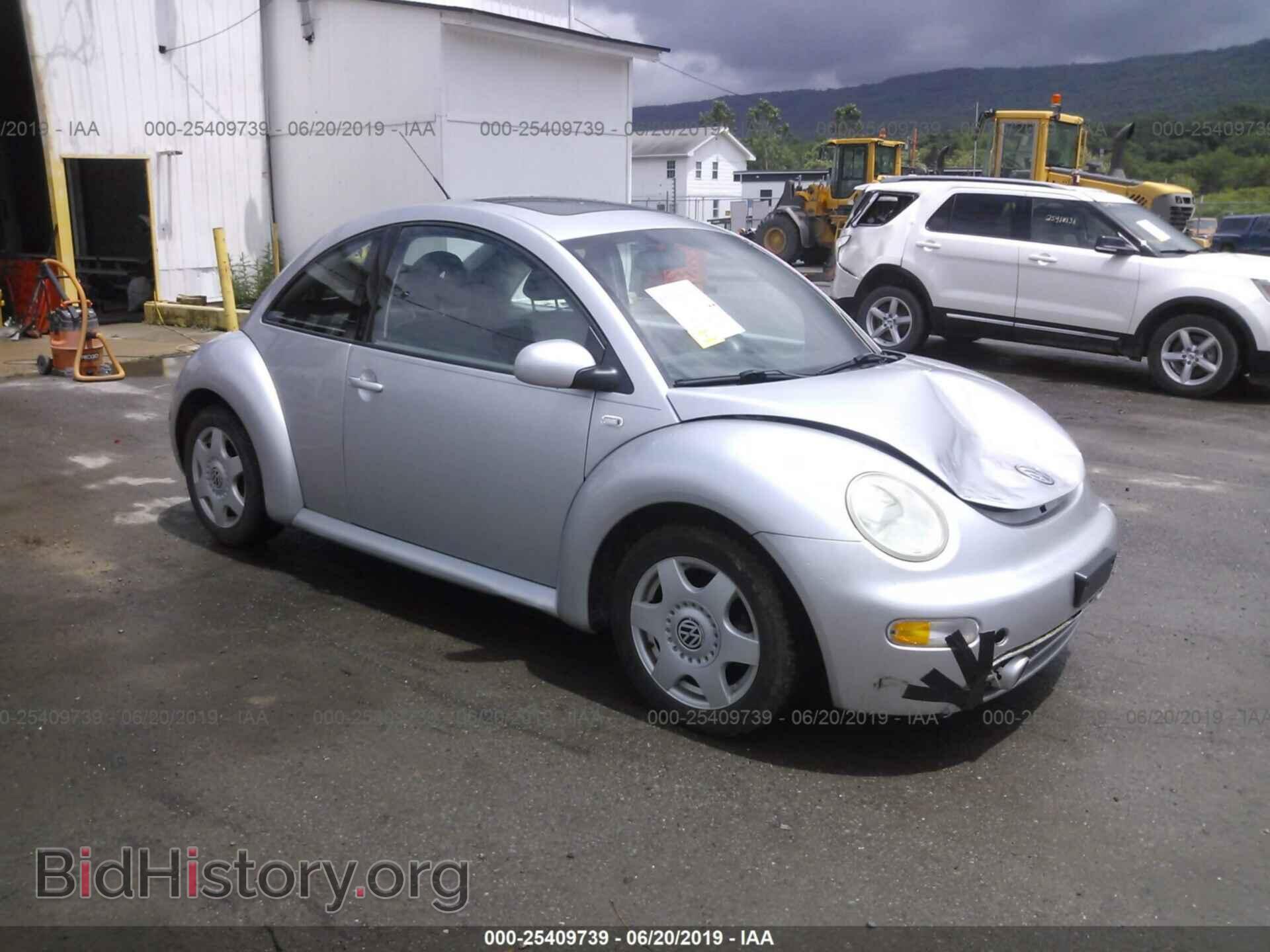 Photo 3VWCS21C61M408560 - VOLKSWAGEN NEW BEETLE 2001