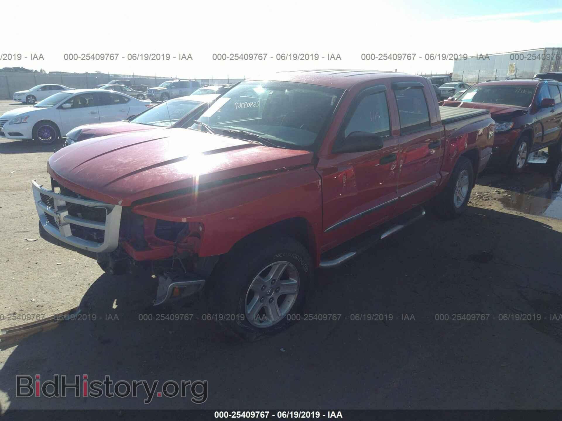 2011 DODGE DAKOTA - VIN: 1D7RW3GK4BS581045 - Фото 2
