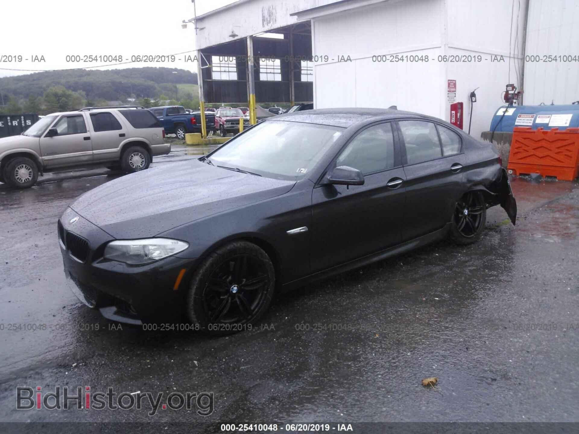2012 BMW 535 - VIN: WBAFU7C58CDU58524 - Photo 2