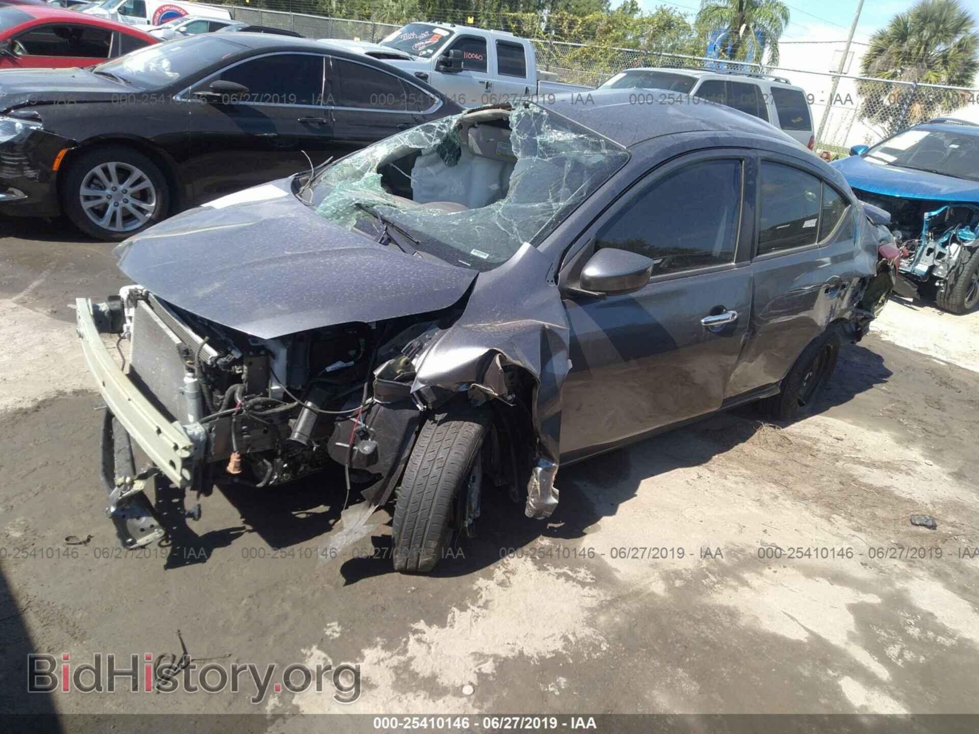 2017 NISSAN VERSA - VIN: 3N1CN7AP3HL906051 - Фото 2
