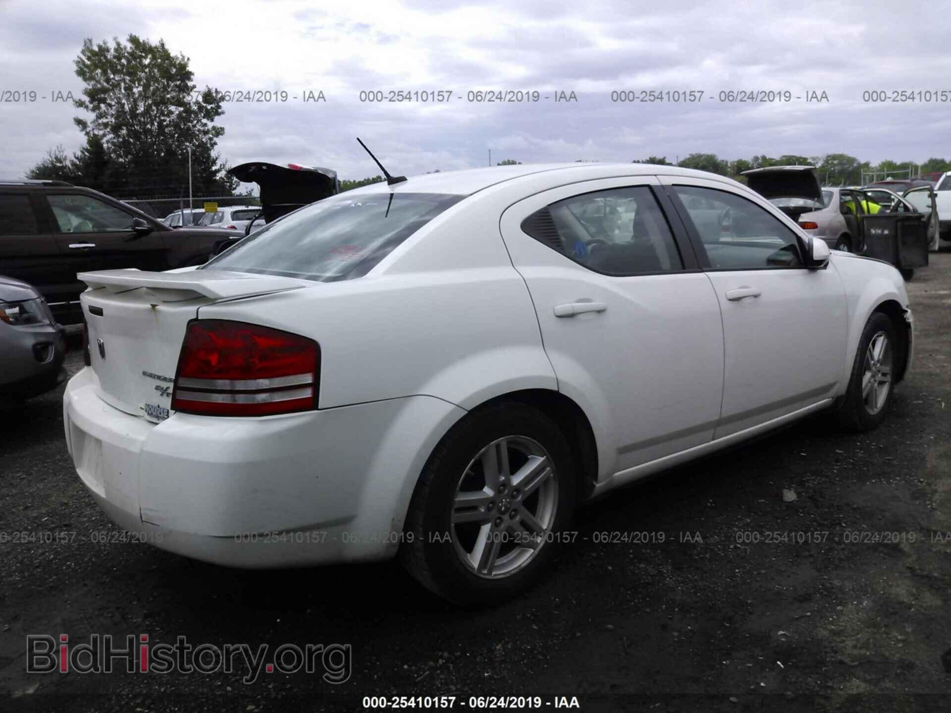 2010 DODGE AVENGER - VIN: 1B3CC5FB9AN114868 - Фото 4
