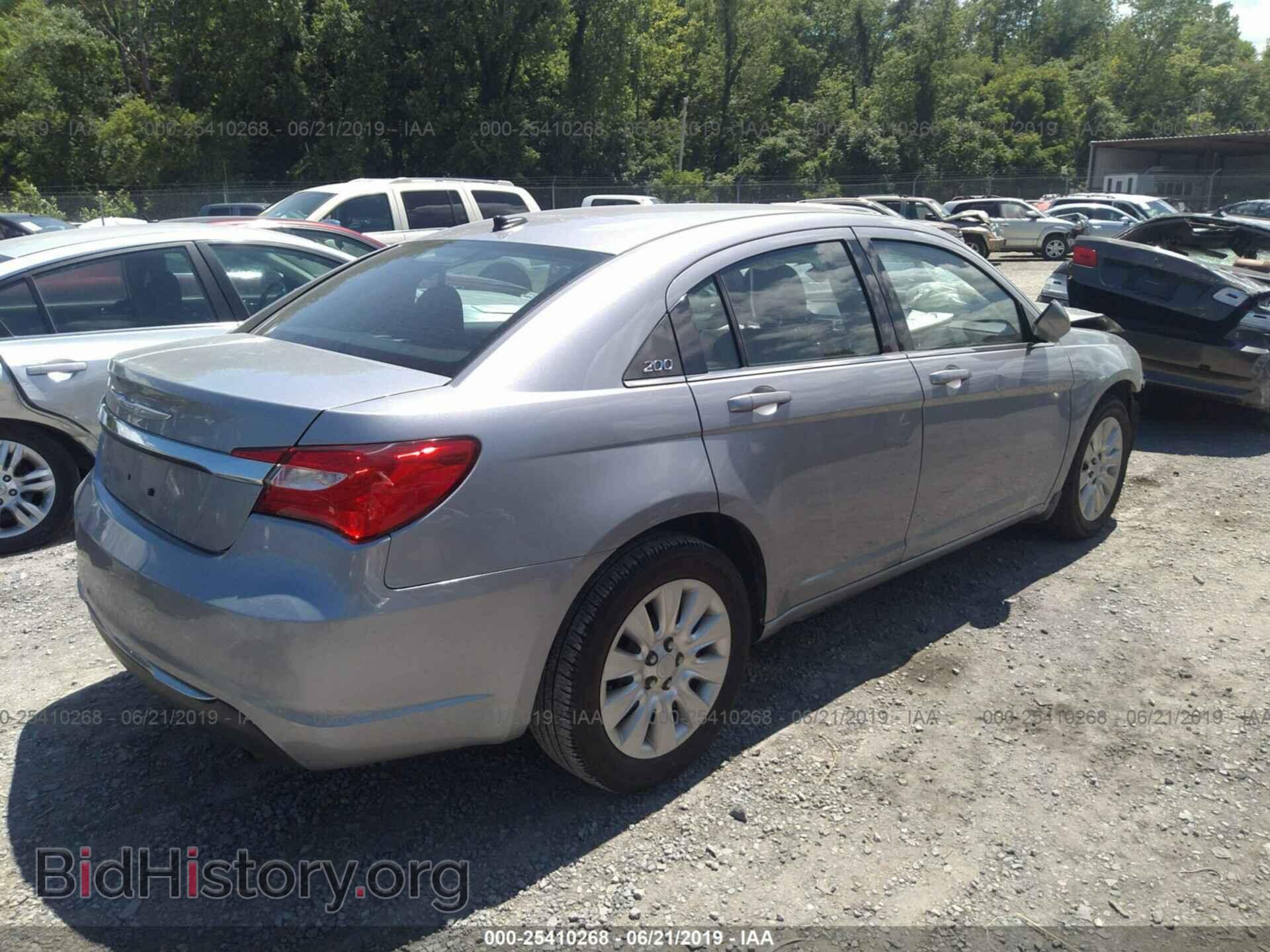 2013 CHRYSLER 200 - VIN: 1C3CCBAB7DN620826 - Фото 4