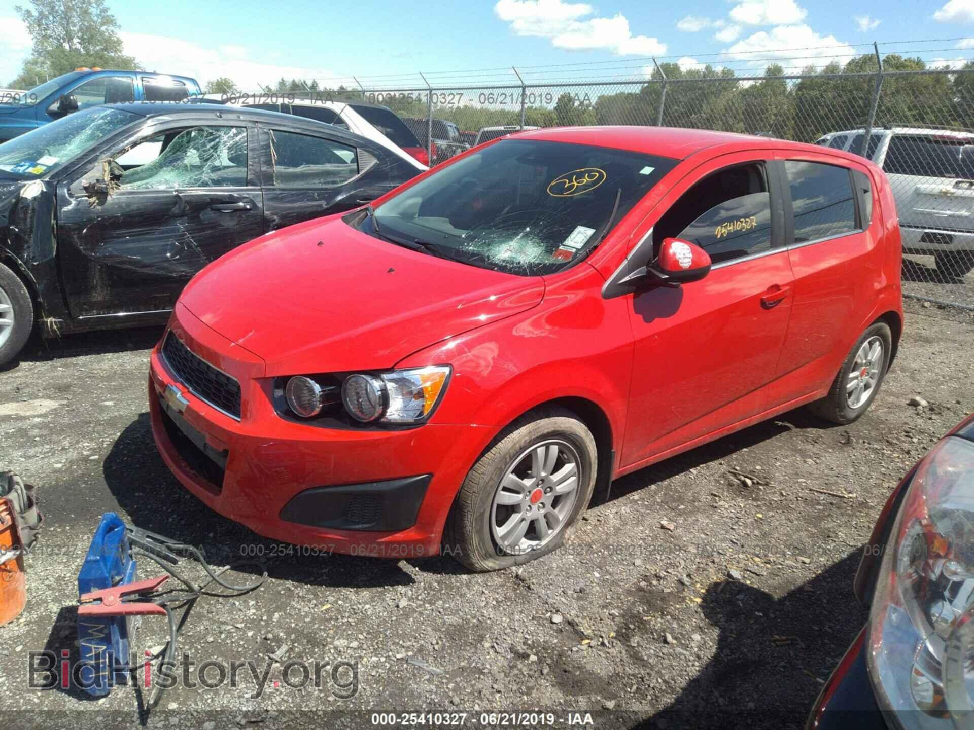 2016 CHEVROLET SONIC - VIN: 1G1JC6SG7G4119927 - Фото 2