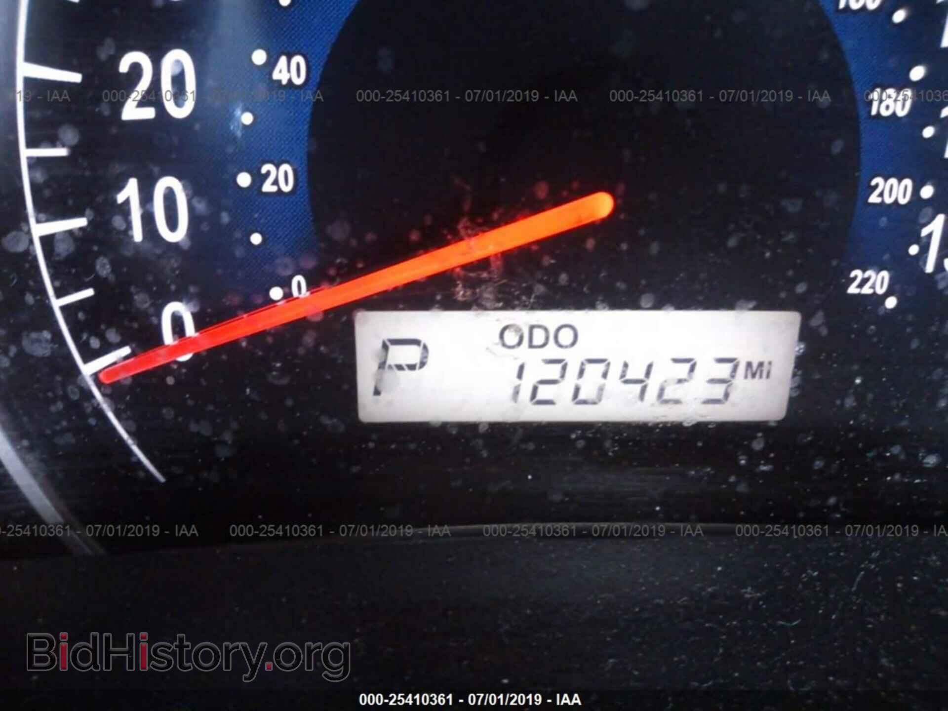 2007 HYUNDAI ENTOURAGE - VIN: KNDMC233376027856 - Фото 7