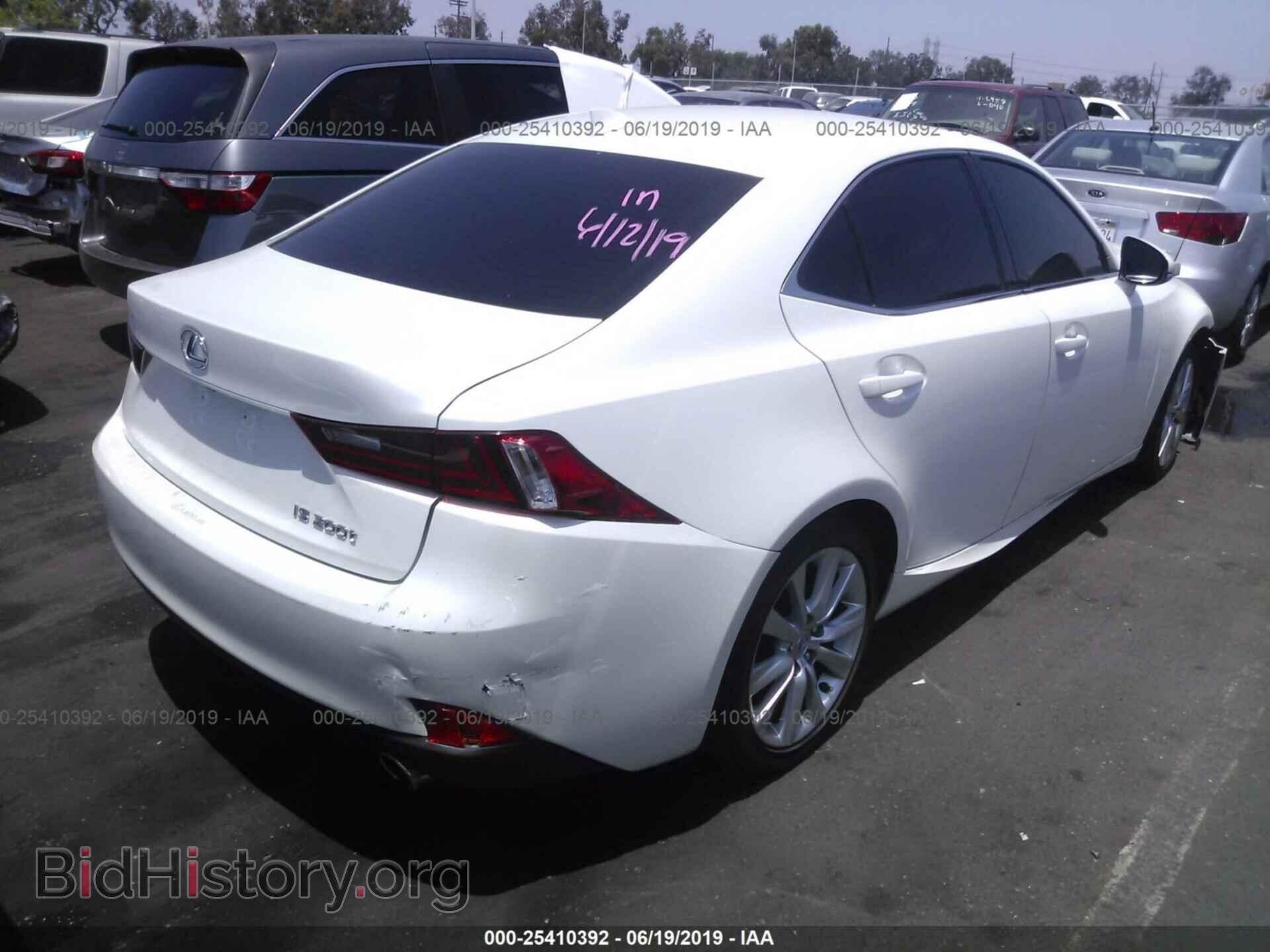 2016 LEXUS IS - VIN: JTHBA1D29G5006561 - Фото 4