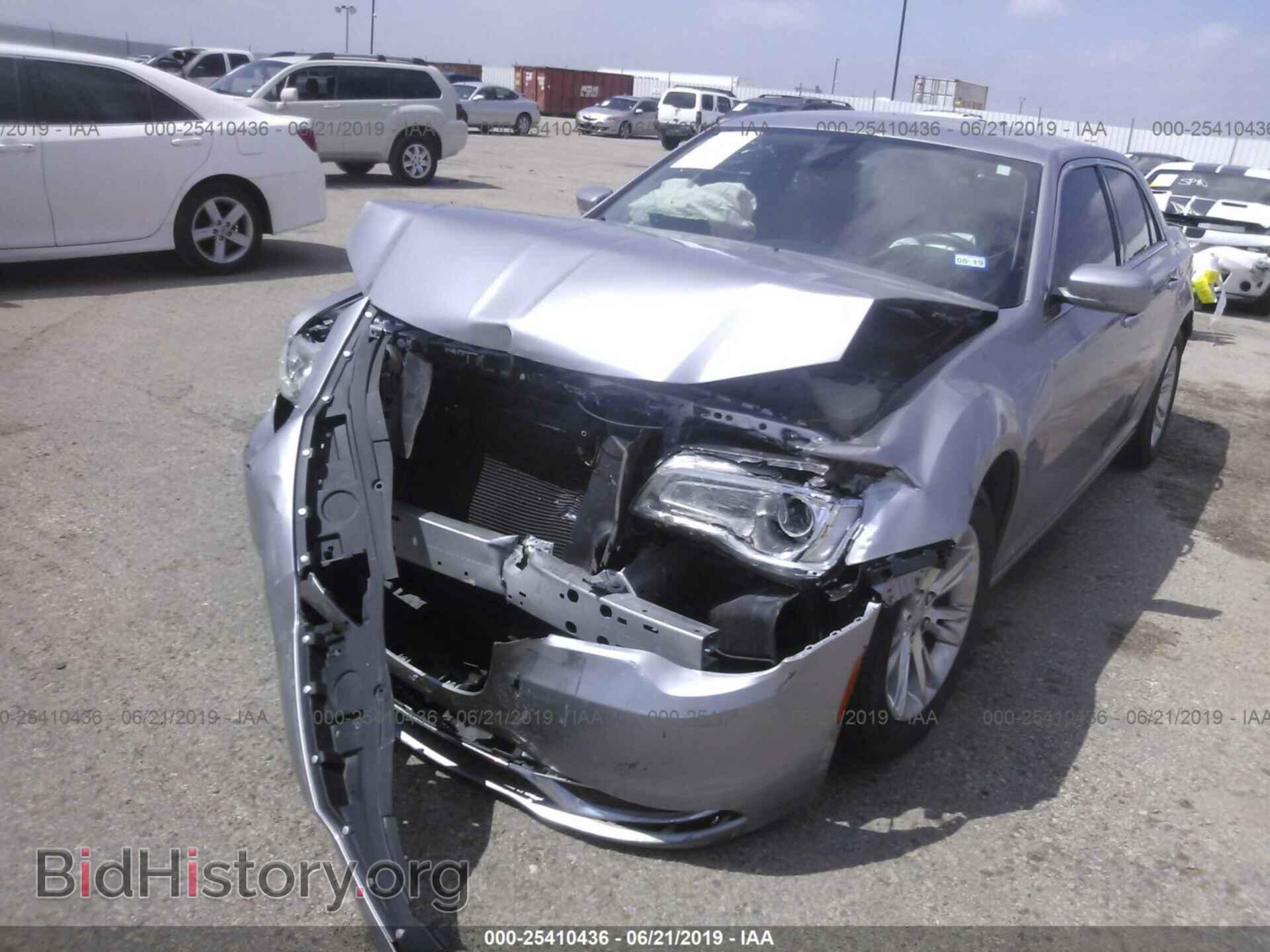 2016 CHRYSLER 300 - VIN: 2C3CCAAG9GH306324 - Фото 6