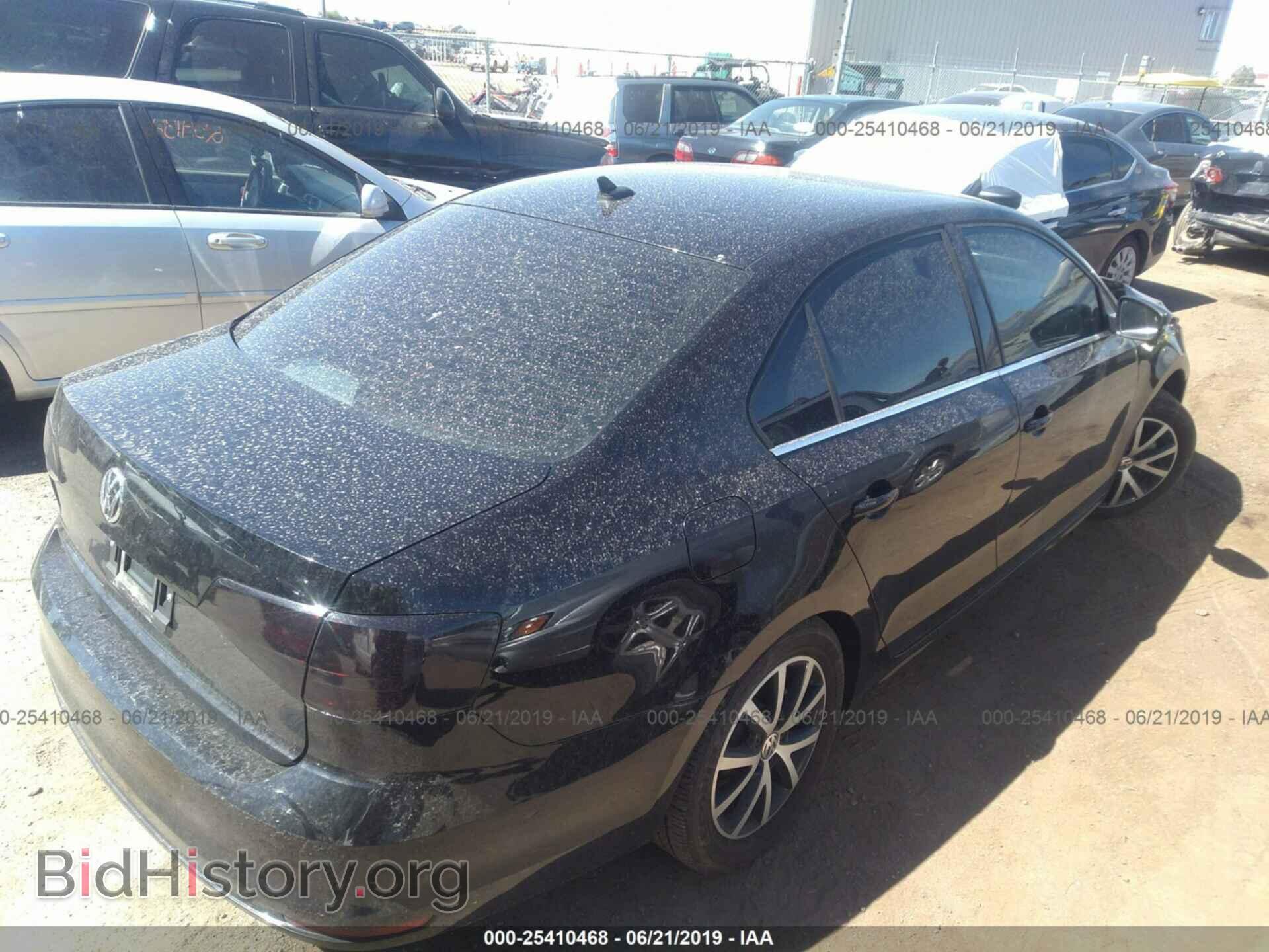 2017 VOLKSWAGEN JETTA - VIN: 3VWDB7AJ4HM294973 - Фото 4