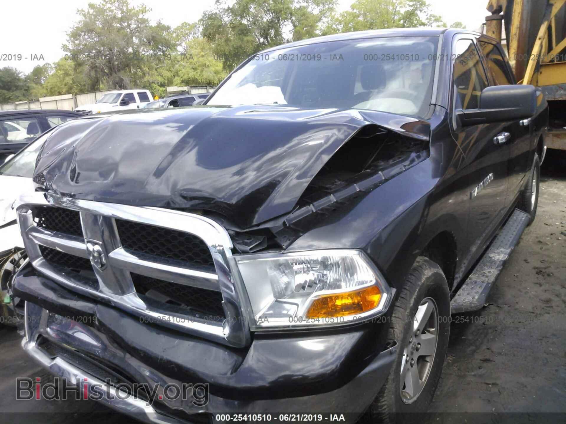 2011 DODGE RAM 1500 - VIN: 1D7RV1CP3BS531357 - Photo 2