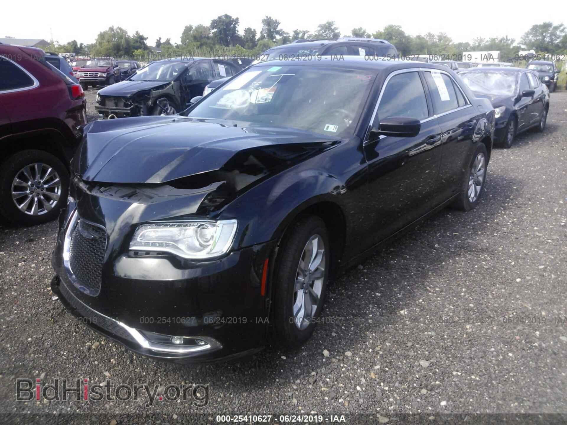2016 CHRYSLER 300 - VIN: 2C3CCARG5GH270054 - Фото 2