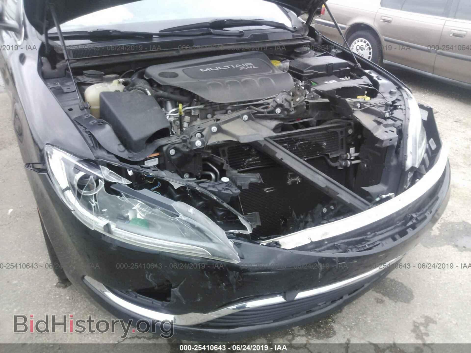 2016 CHRYSLER 200 - VIN: 1C3CCCAB1GN118064 - Photo 6