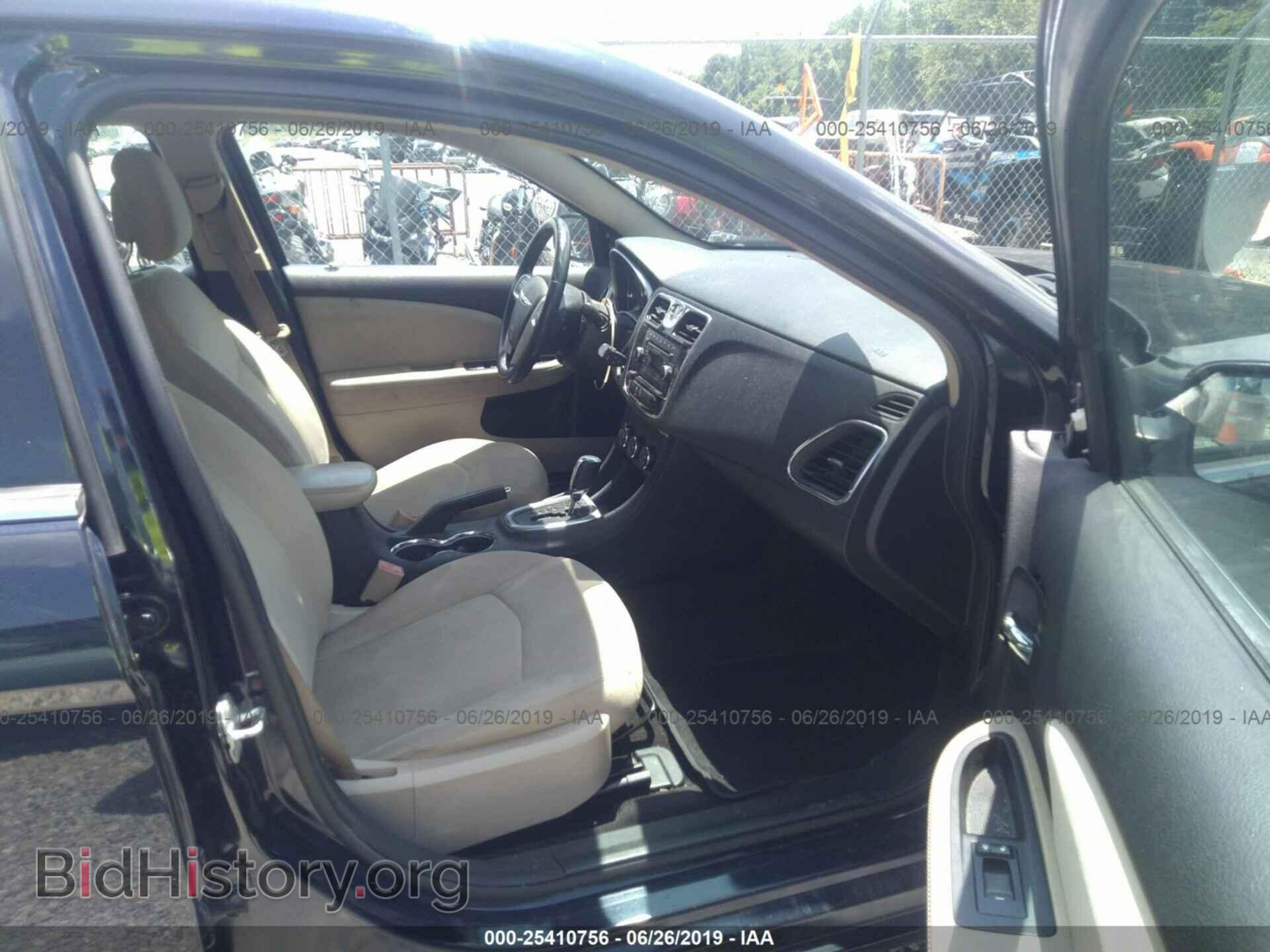 2012 CHRYSLER 200 - VIN: 1C3CCBBB4CN224592 - Photo 5