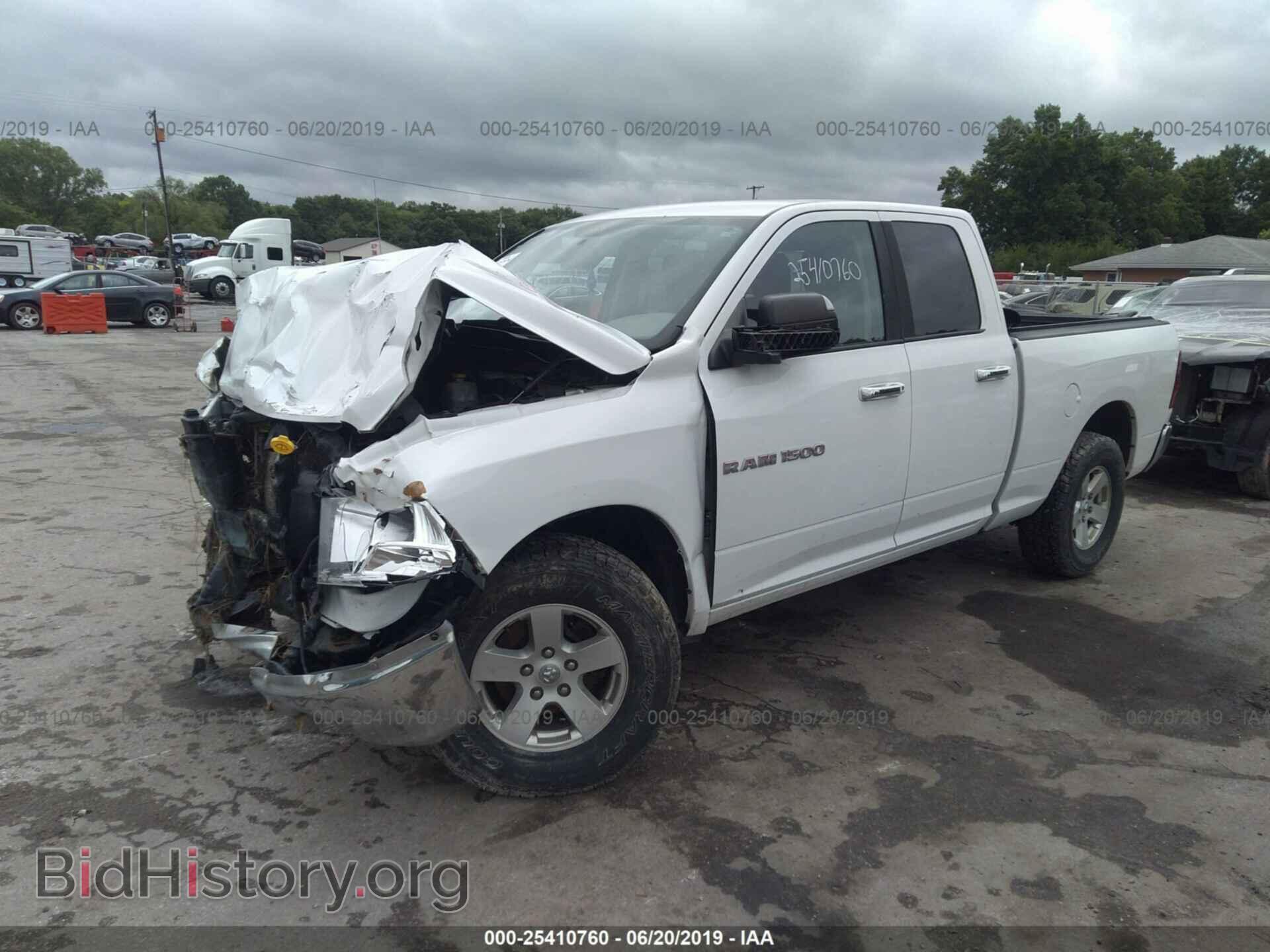 2011 DODGE RAM 1500 - VIN: 1D7RV1GP4BS590721 - Фото 2