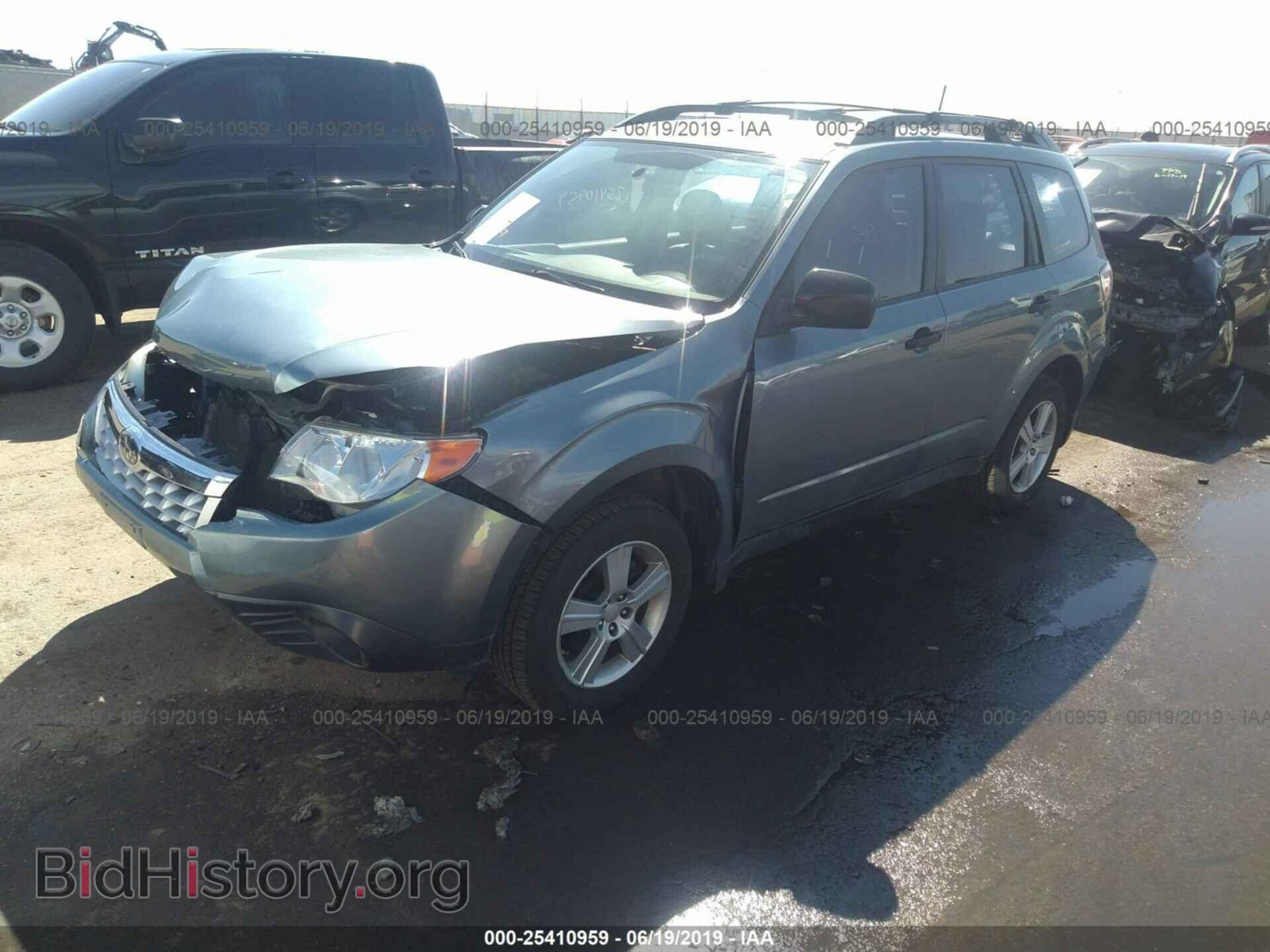 2011 SUBARU FORESTER - VIN: JF2SHABC1BH775332 - Фото 2
