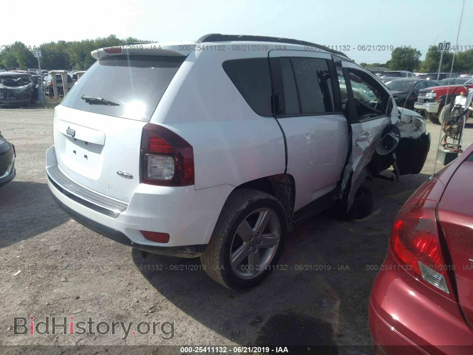 2014 JEEP COMPASS - VIN: 1C4NJCEA1ED831397 - Photo 4