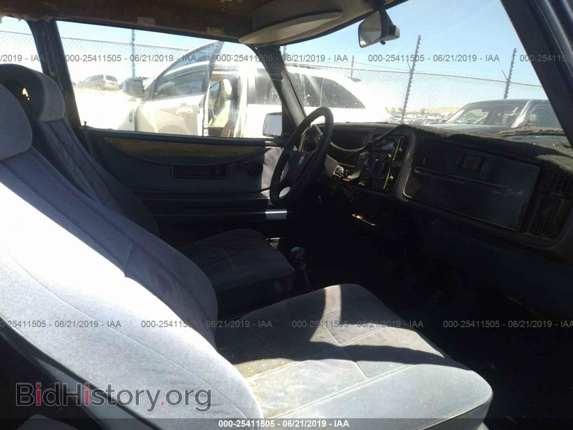 1989 SAAB 900 - VIN: YS3AR35D7K3023096 - Фото 5