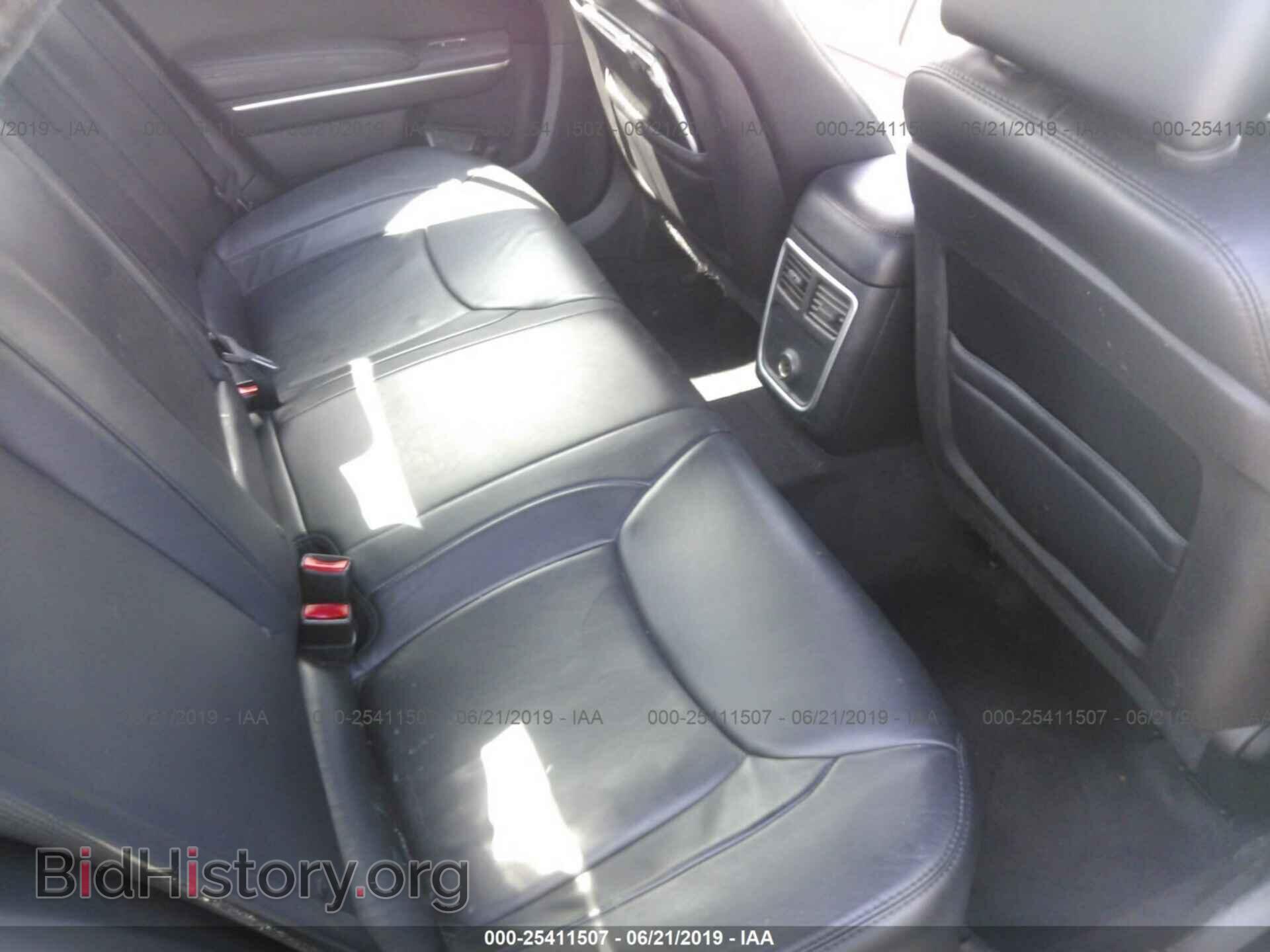 2013 CHRYSLER 300 - VIN: 2C3CCAAG7DH707771 - Фото 8