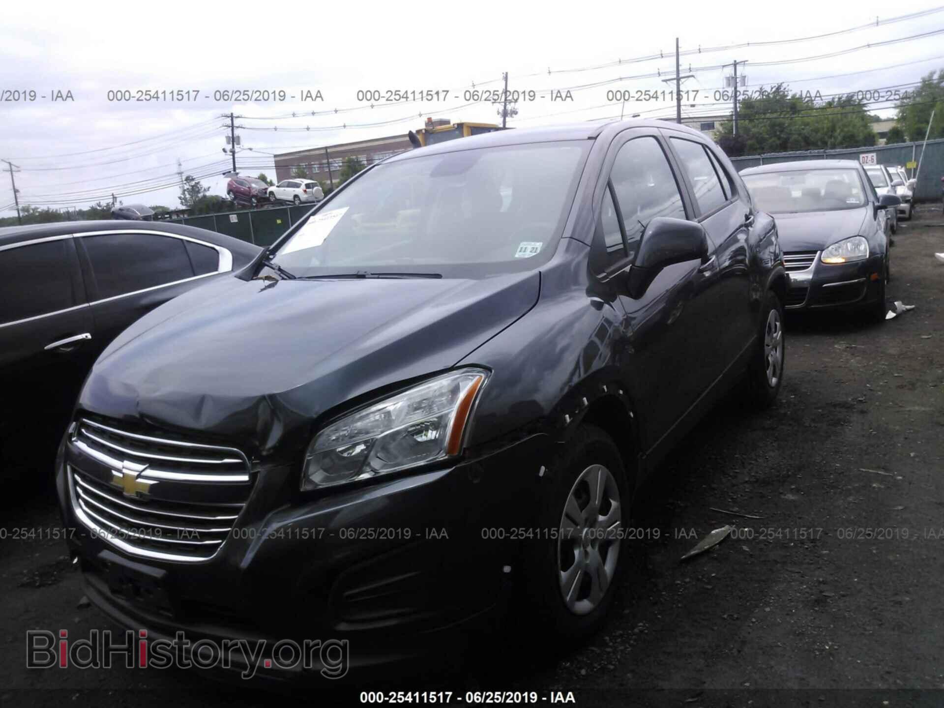 2016 CHEVROLET TRAX - VIN: 3GNCJKSB9GL249812 - Фото 2