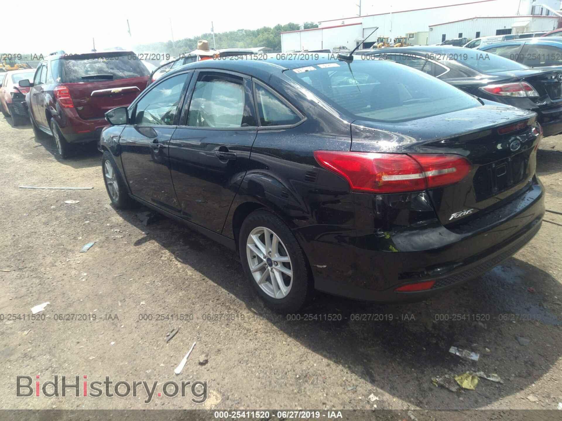 2017 FORD FOCUS - VIN: 1FADP3F25HL268128 - Фото 3