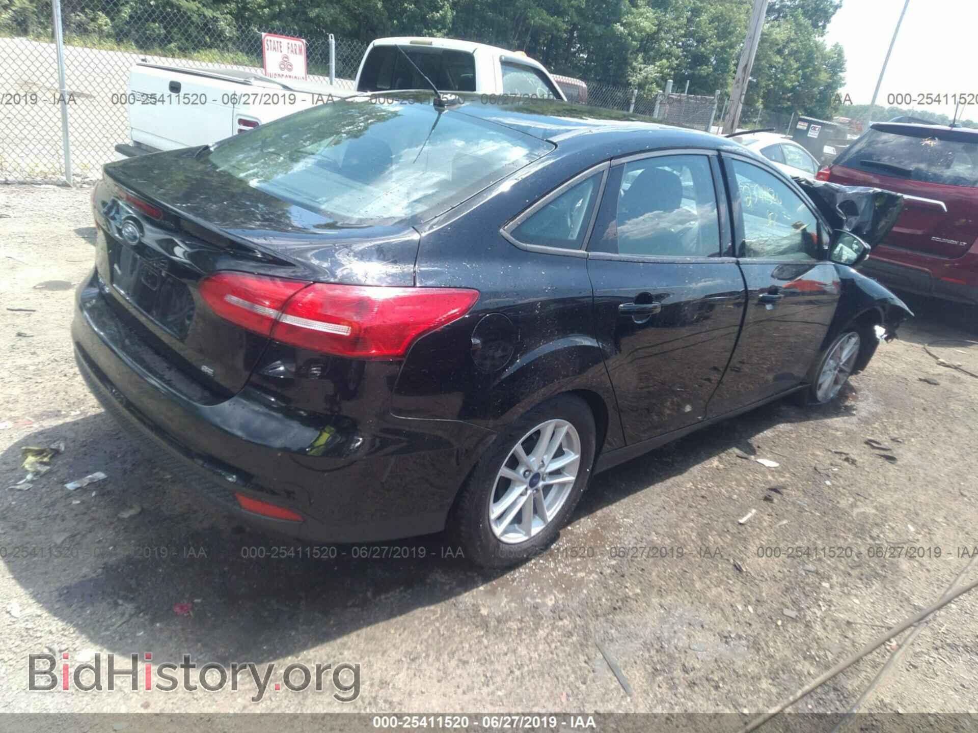2017 FORD FOCUS - VIN: 1FADP3F25HL268128 - Фото 4
