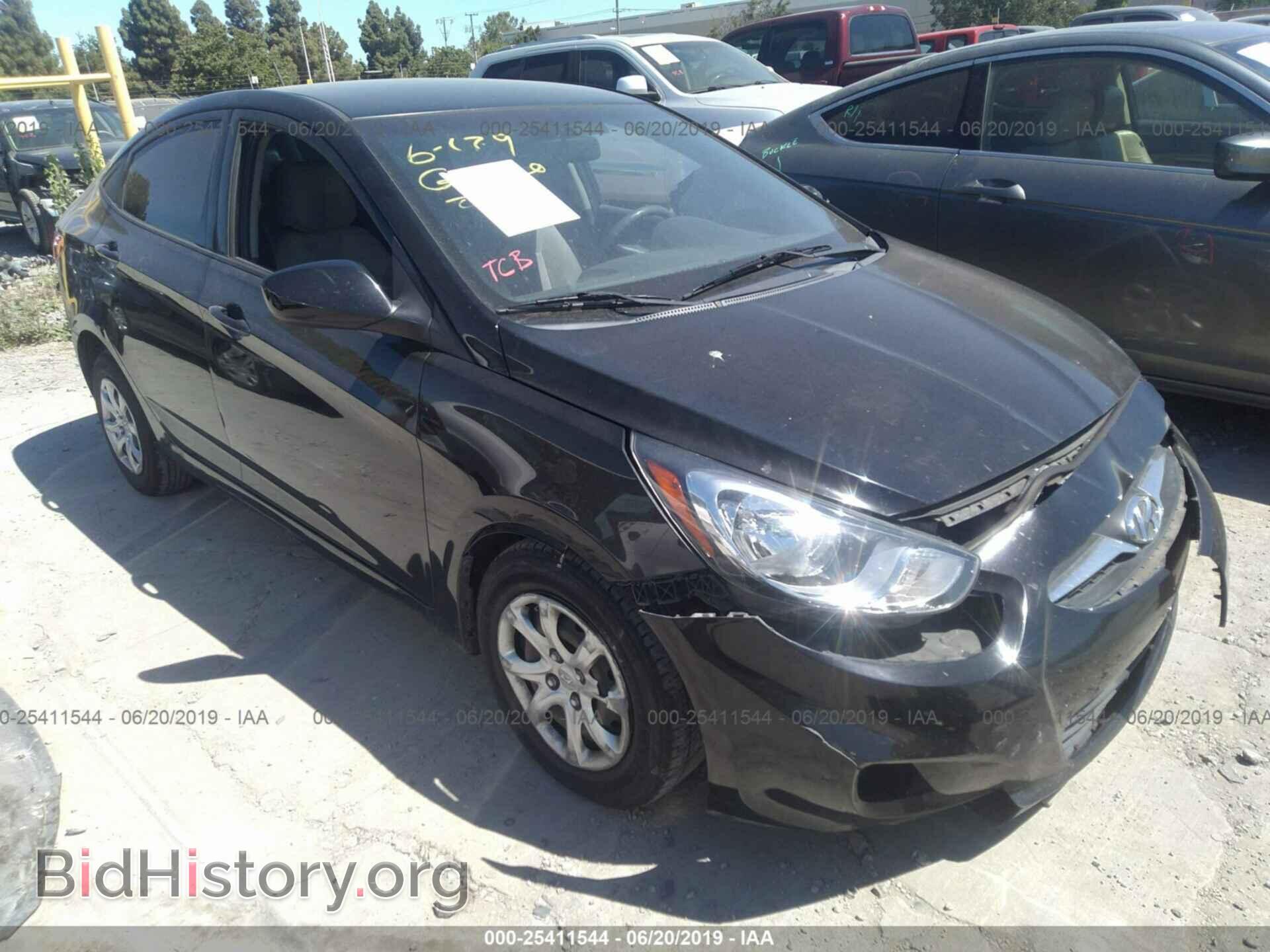 Фотография KMHCT4AE2DU472166 - HYUNDAI ACCENT 2013