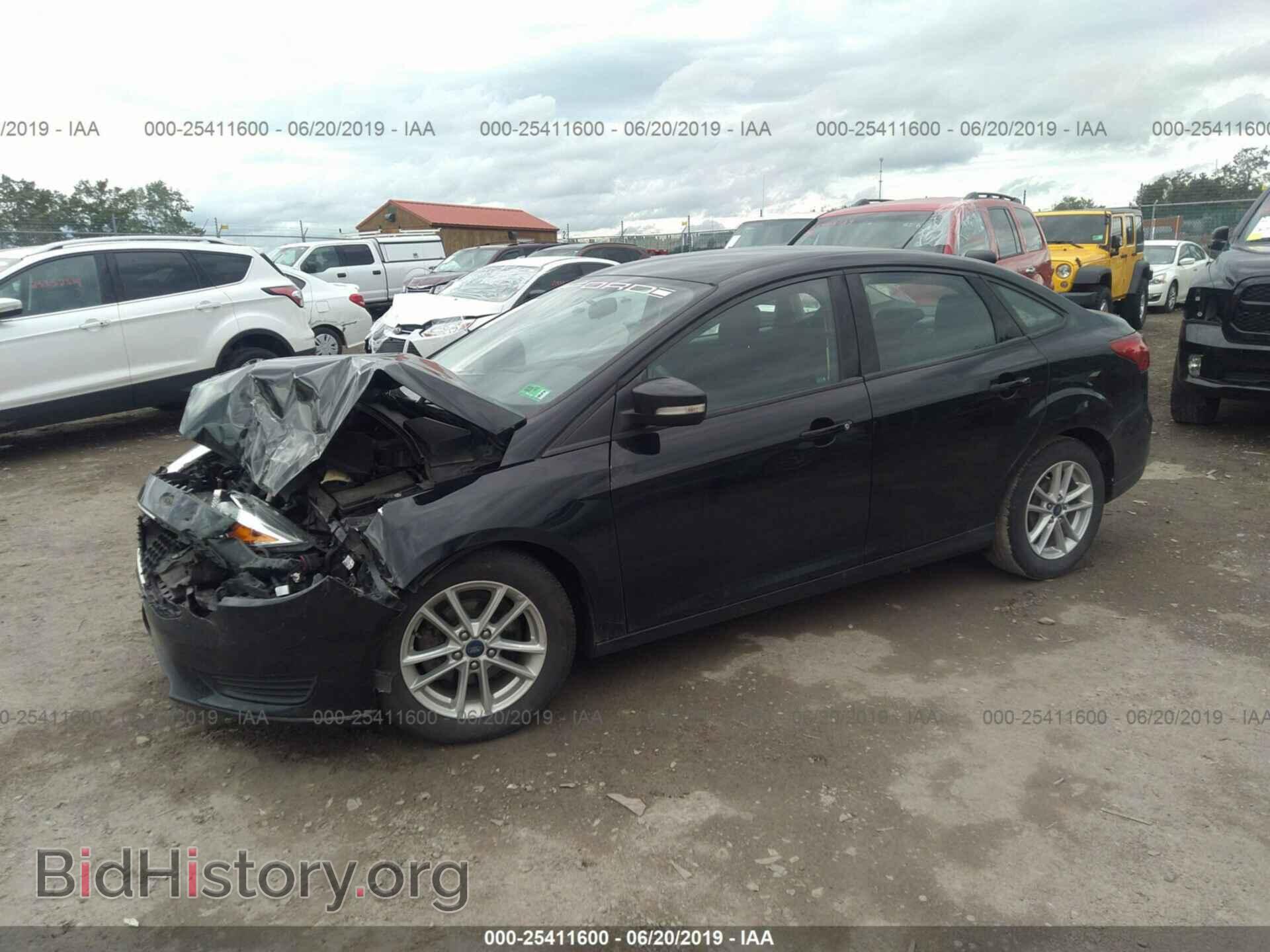 2017 FORD FOCUS - VIN: 1FADP3F2XHL289086 - Фото 2