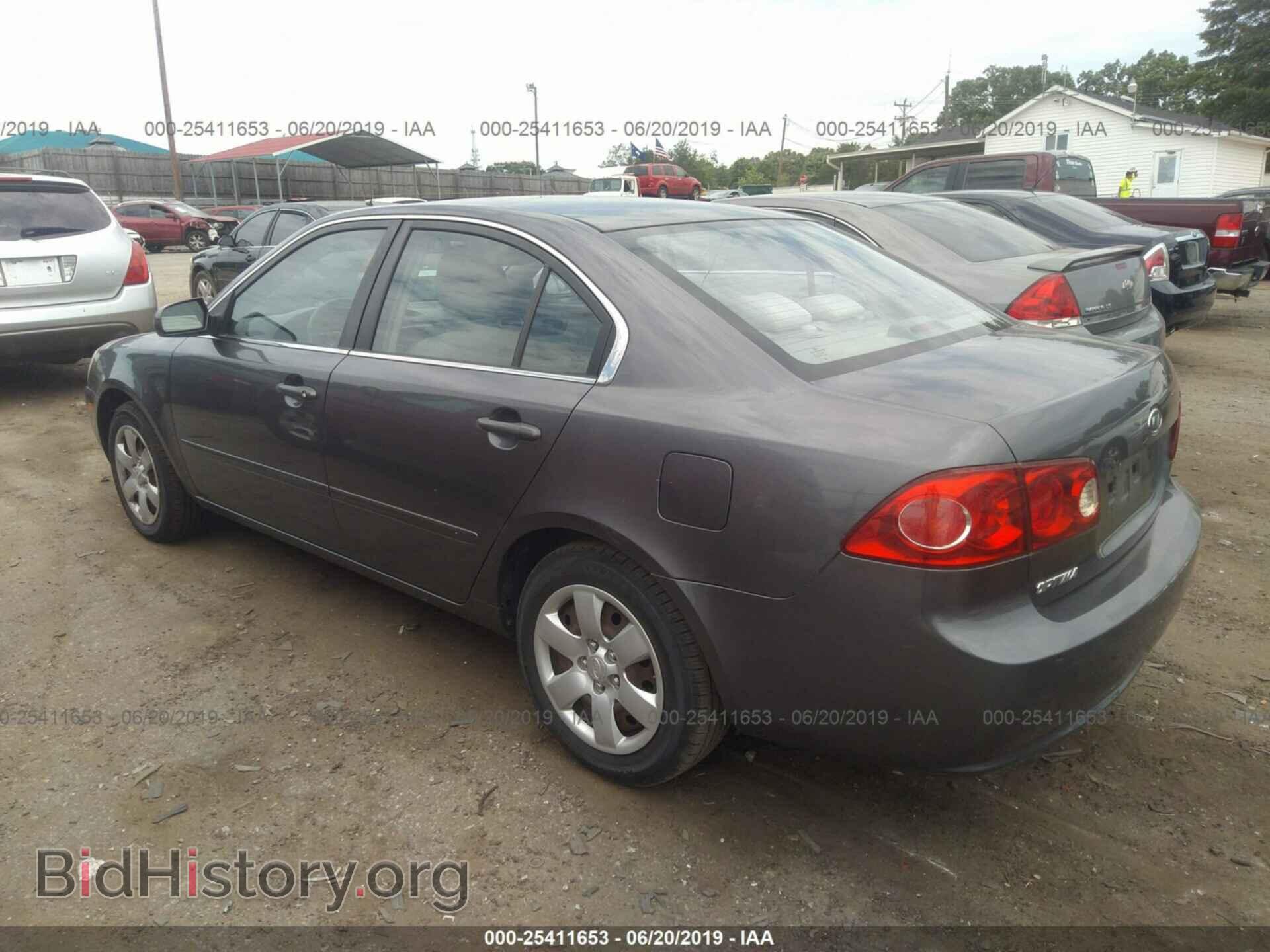 2008 KIA OPTIMA - VIN: KNAGE123785176889 - Фото 3