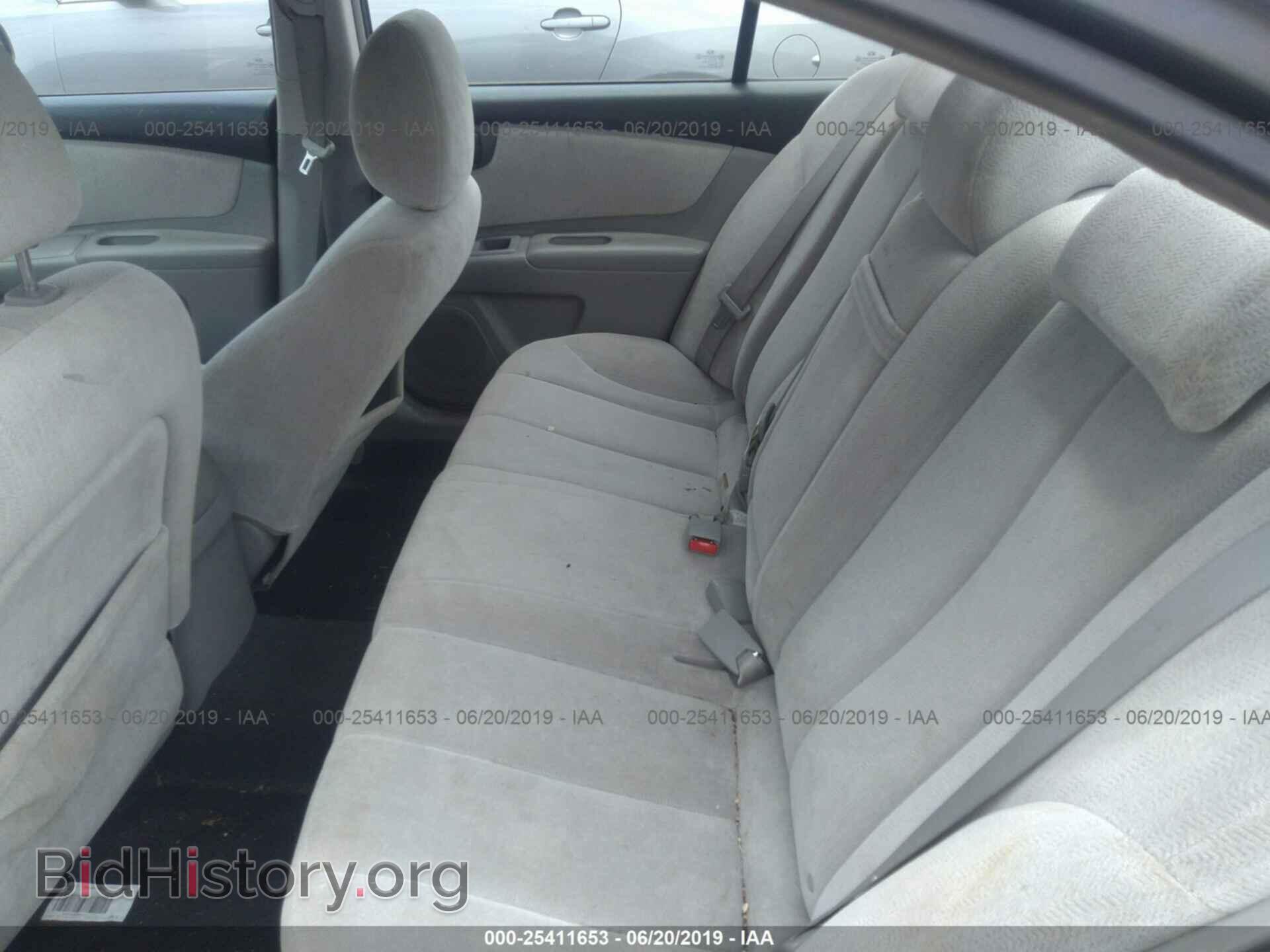 2008 KIA OPTIMA - VIN: KNAGE123785176889 - Фото 8