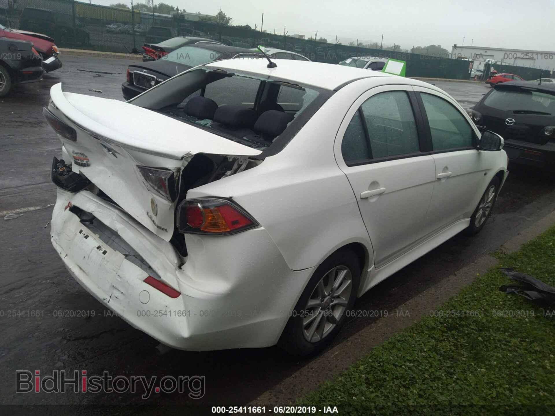 2015 MITSUBISHI LANCER - VIN: JA32U2FU8FU002422 - Фото 4