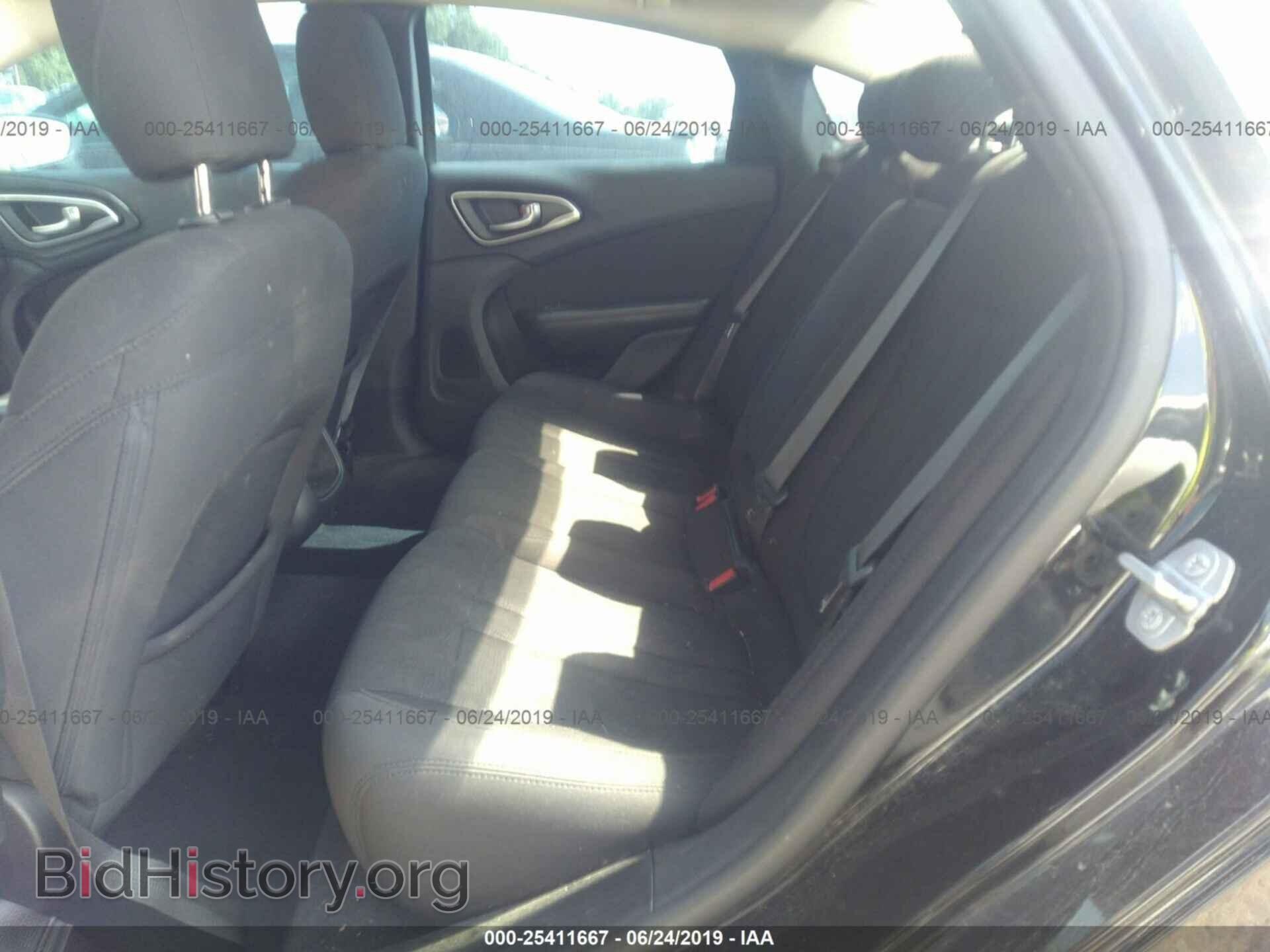 2015 CHRYSLER 200 - VIN: 1C3CCCAB8FN586839 - Фото 8