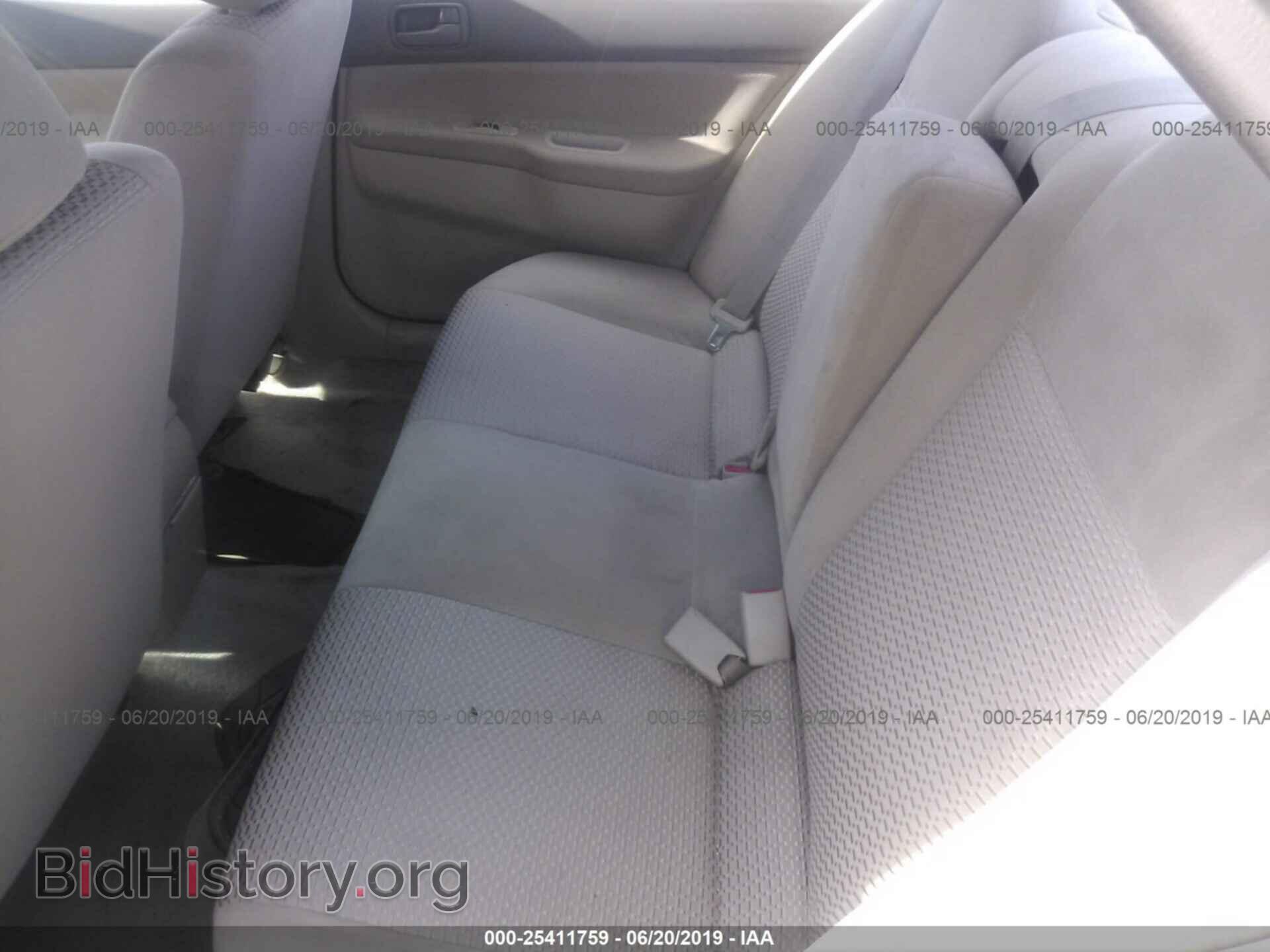 2002 MITSUBISHI LANCER - VIN: JA3AJ26E02U002857 - Photo 8