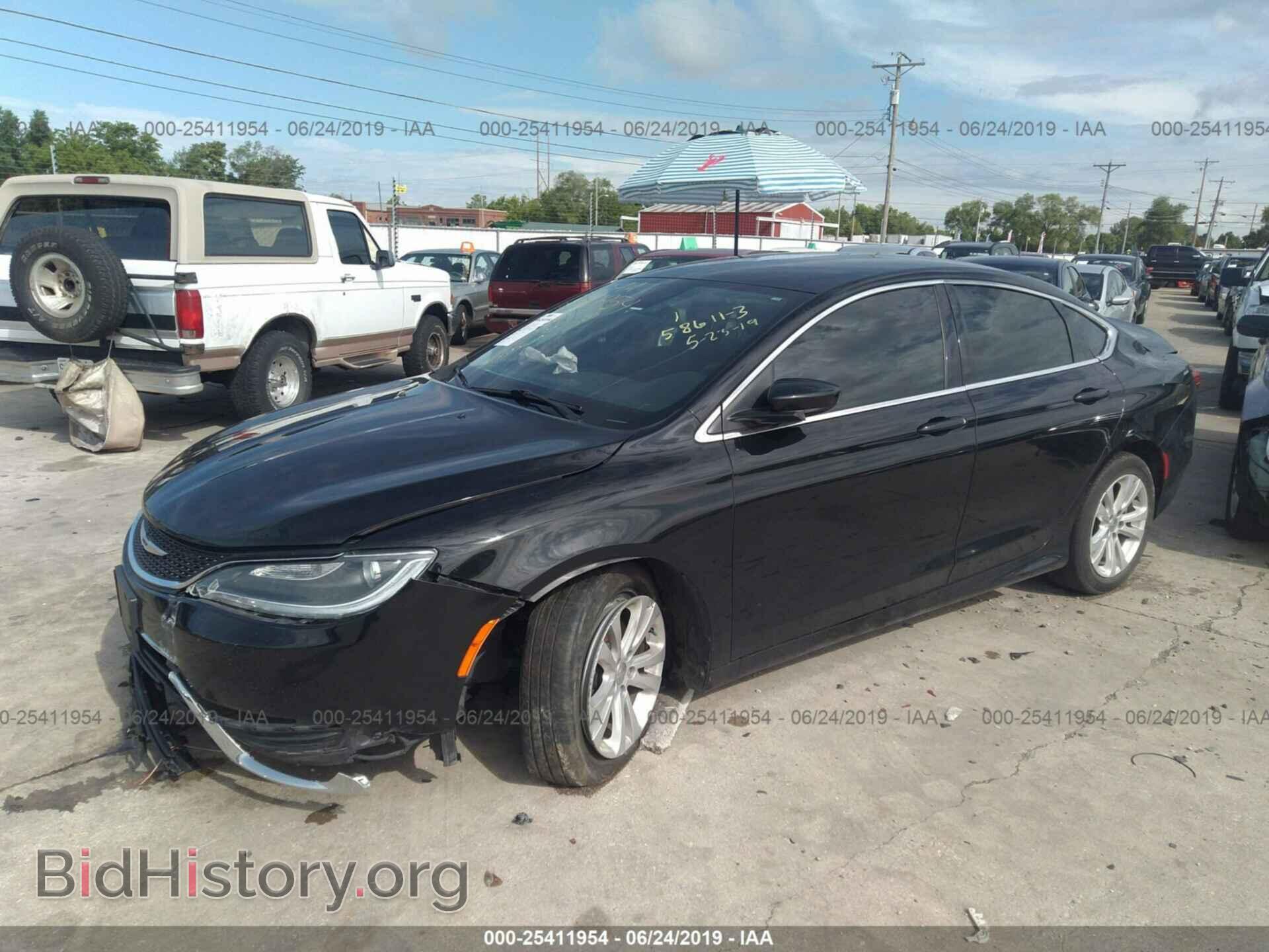 2016 CHRYSLER 200 - VIN: 1C3CCCAB9GN103974 - Photo 2