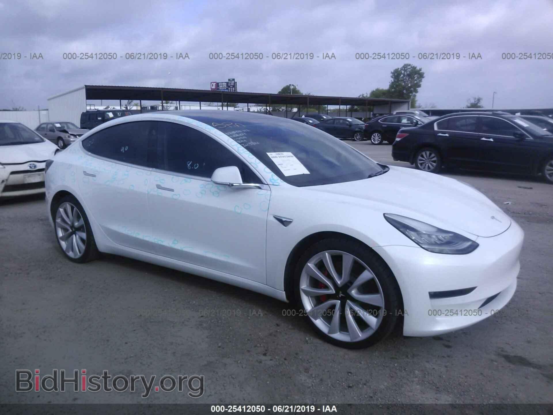 Photo 5YJ3E1EB4JF072661 - TESLA MODEL 3 2018