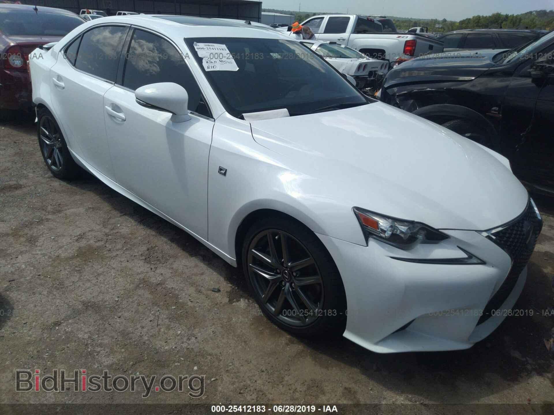 Фотография JTHBE1D25E5005621 - LEXUS IS 2014