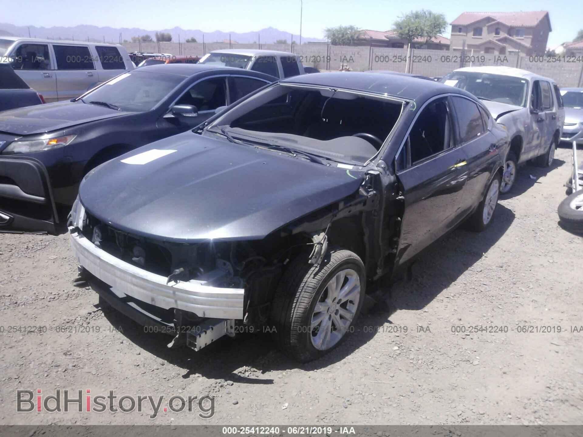 2016 CHRYSLER 200 - VIN: 1C3CCCABXGN173516 - Фото 2