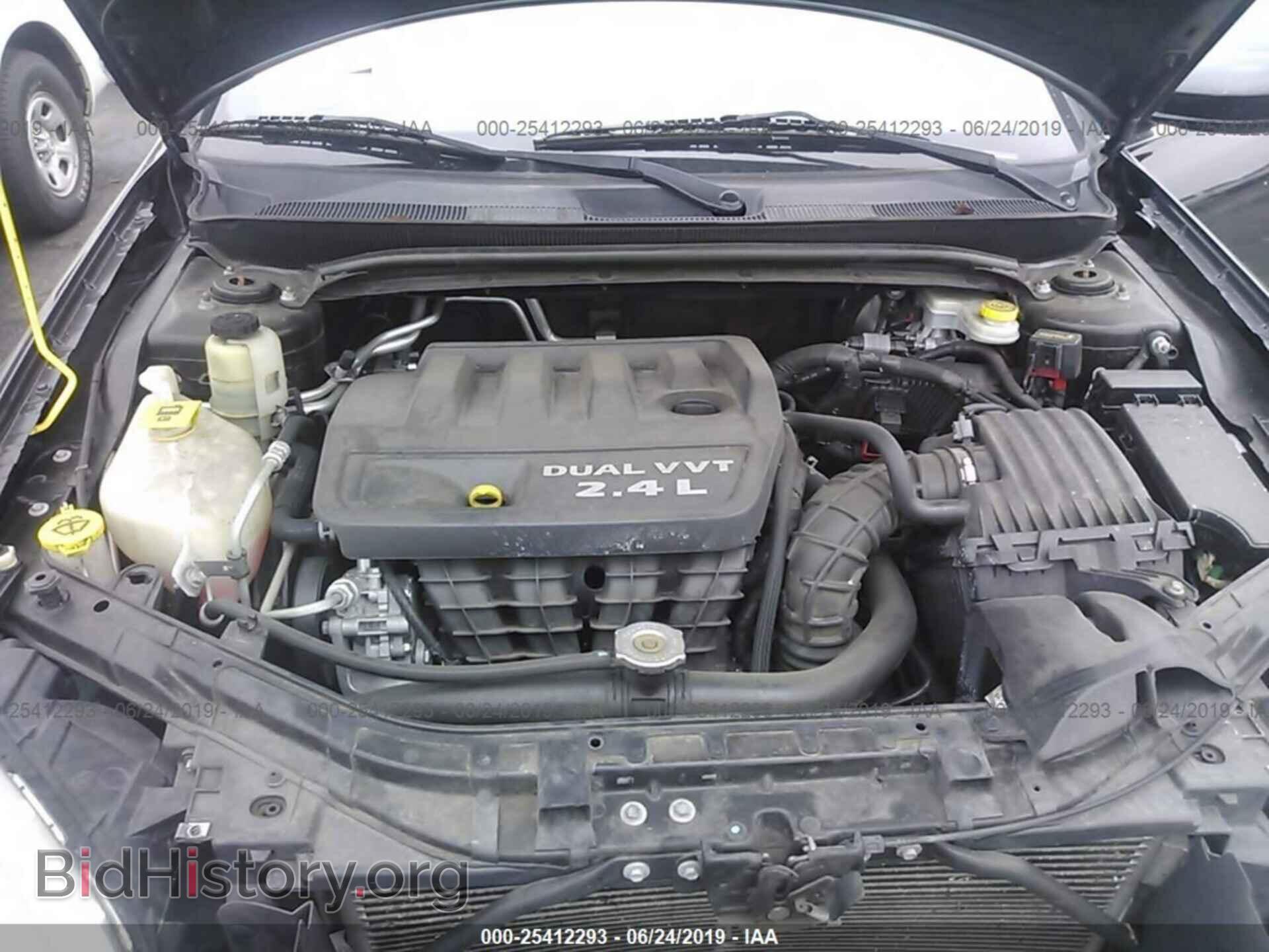 2013 CHRYSLER 200 - VIN: 1C3BCBEB1DN511865 - Фото 10