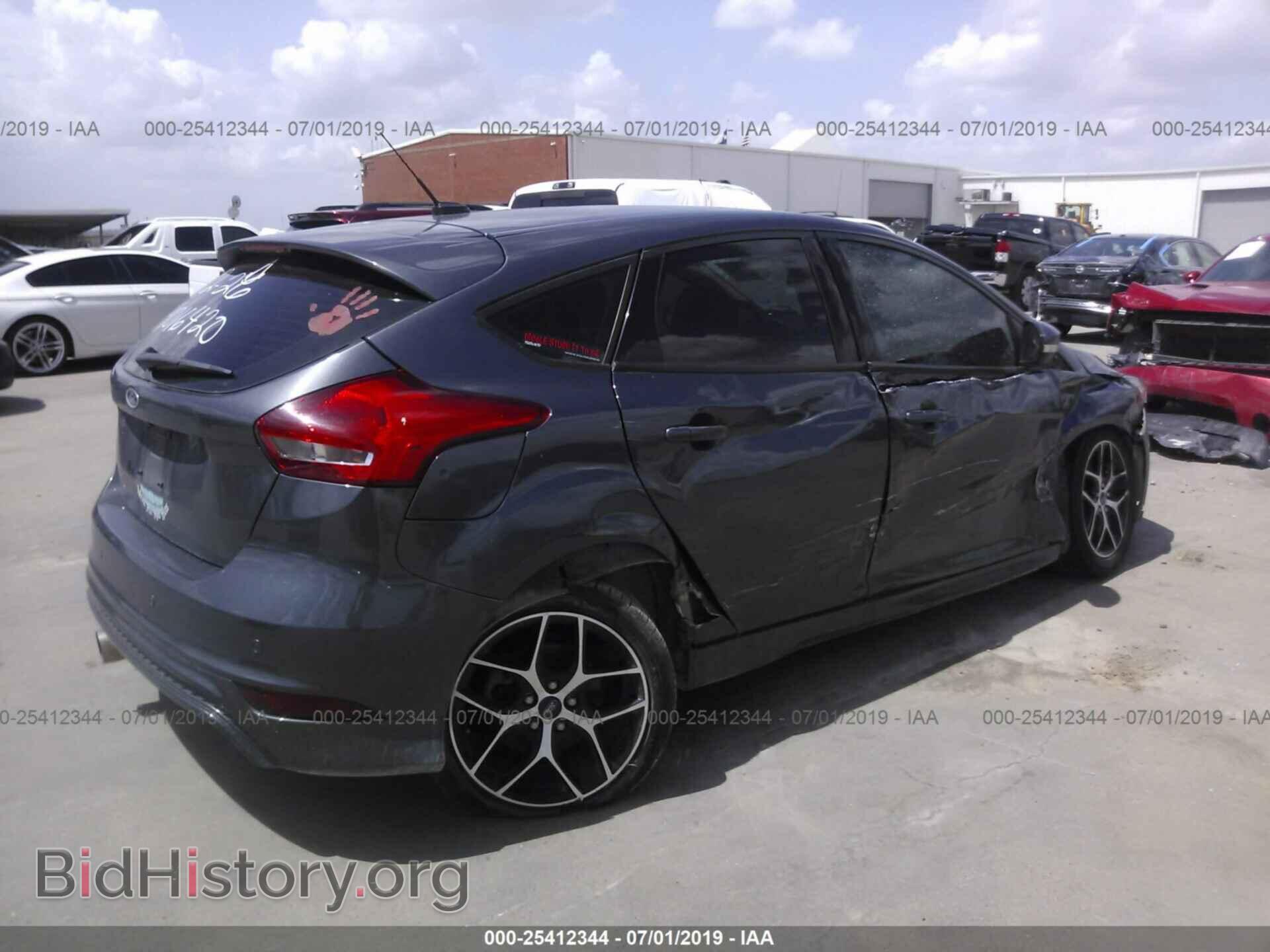2016 FORD FOCUS - VIN: 1FADP3K24GL404737 - Photo 4