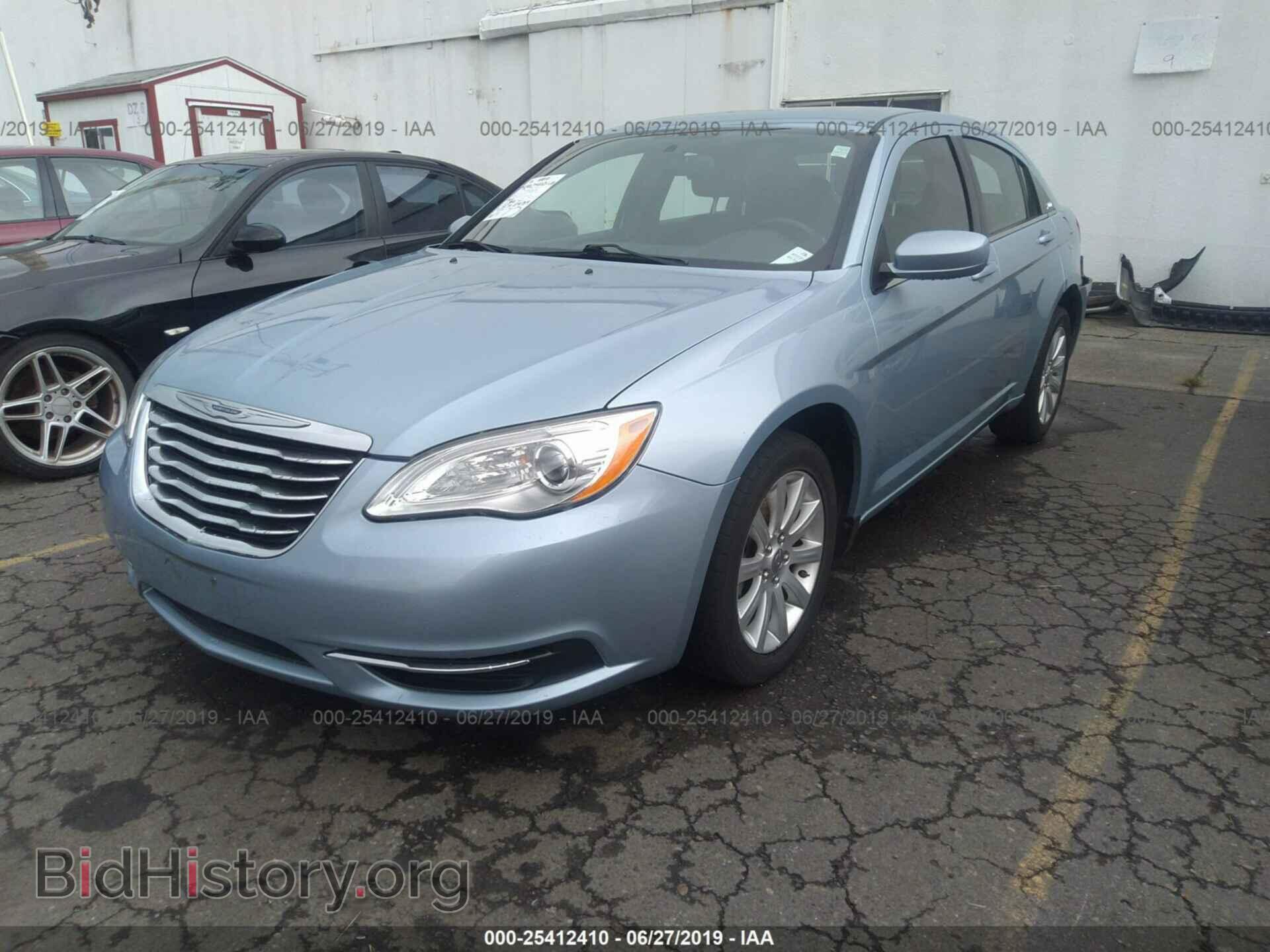 2012 CHRYSLER 200 - VIN: 1C3CCBBB9CN140428 - Фото 2