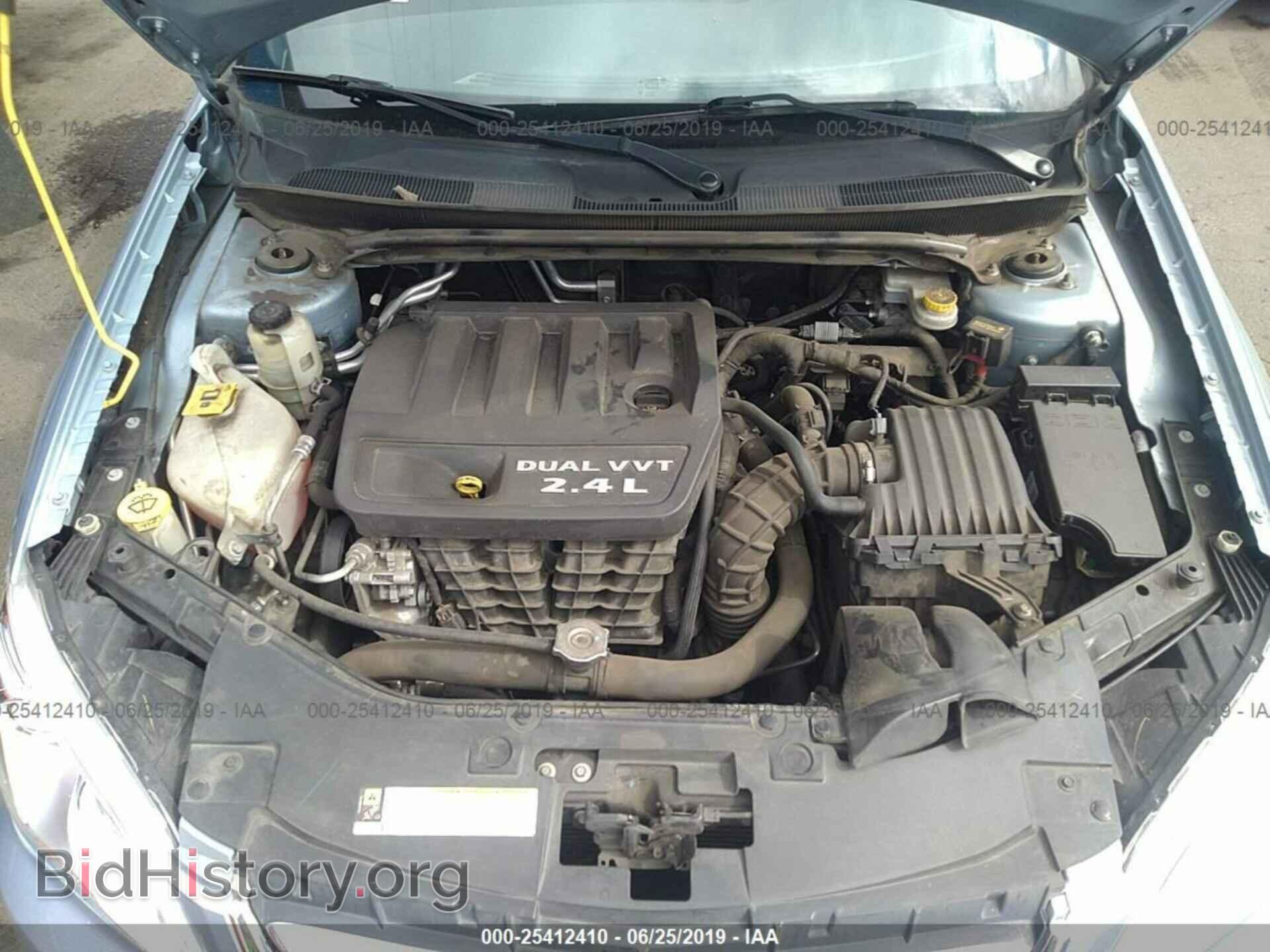 2012 CHRYSLER 200 - VIN: 1C3CCBBB9CN140428 - Фото 10
