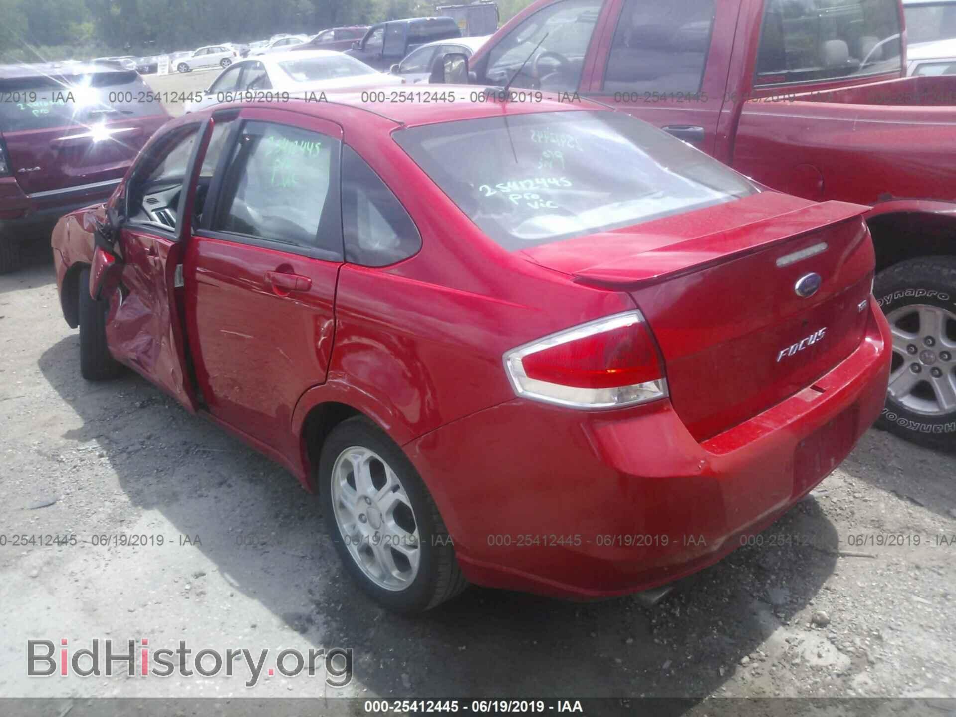 2008 FORD FOCUS - VIN: 1FAHP35N18W219097 - Фото 3