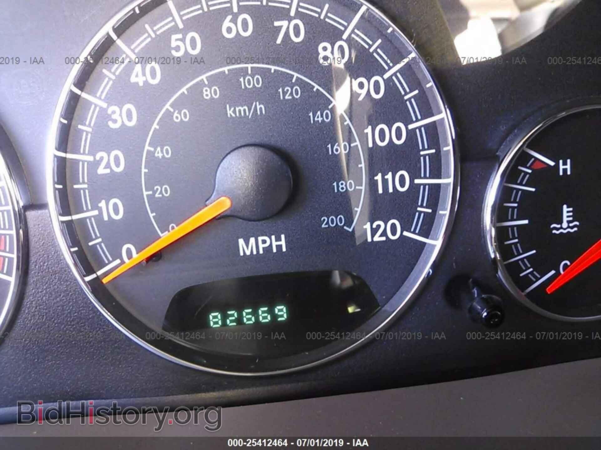 2004 CHRYSLER SEBRING - VIN: 1C3EL55R34N167970 - Фото 7