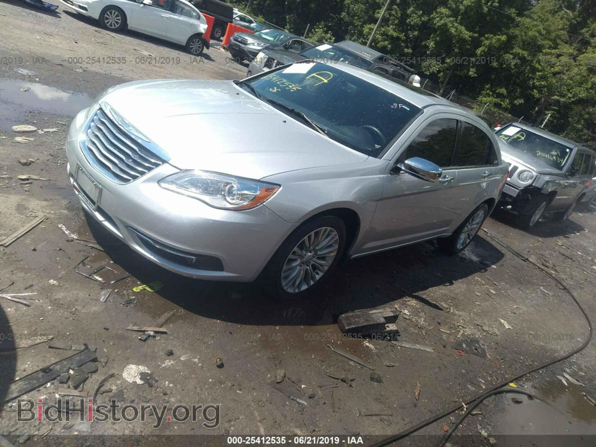 2012 CHRYSLER 200 - VIN: 1C3CCBCG7CN306696 - Фото 2