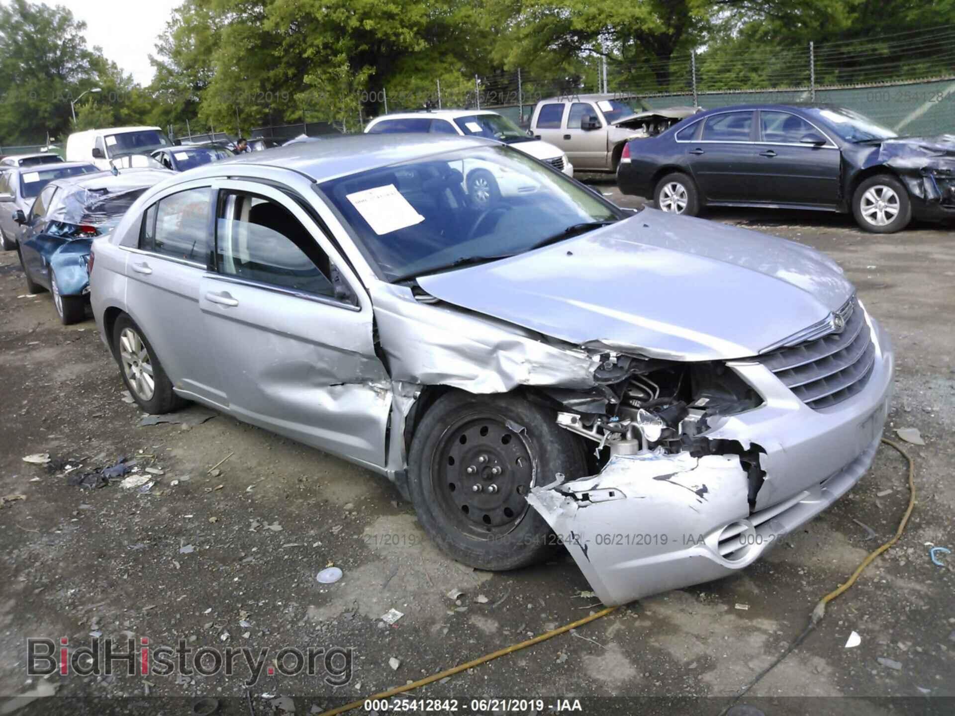 Photo 1C3CC4FB7AN213301 - CHRYSLER SEBRING 2010