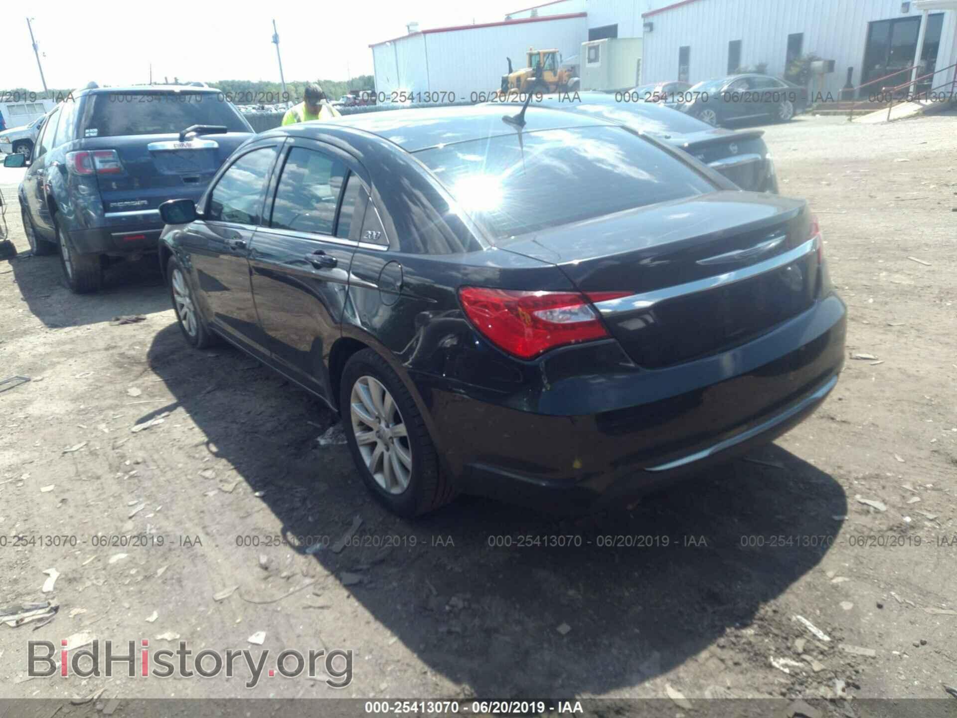 2011 CHRYSLER 200 - VIN: 1C3BC1FG7BN505991 - Фото 3