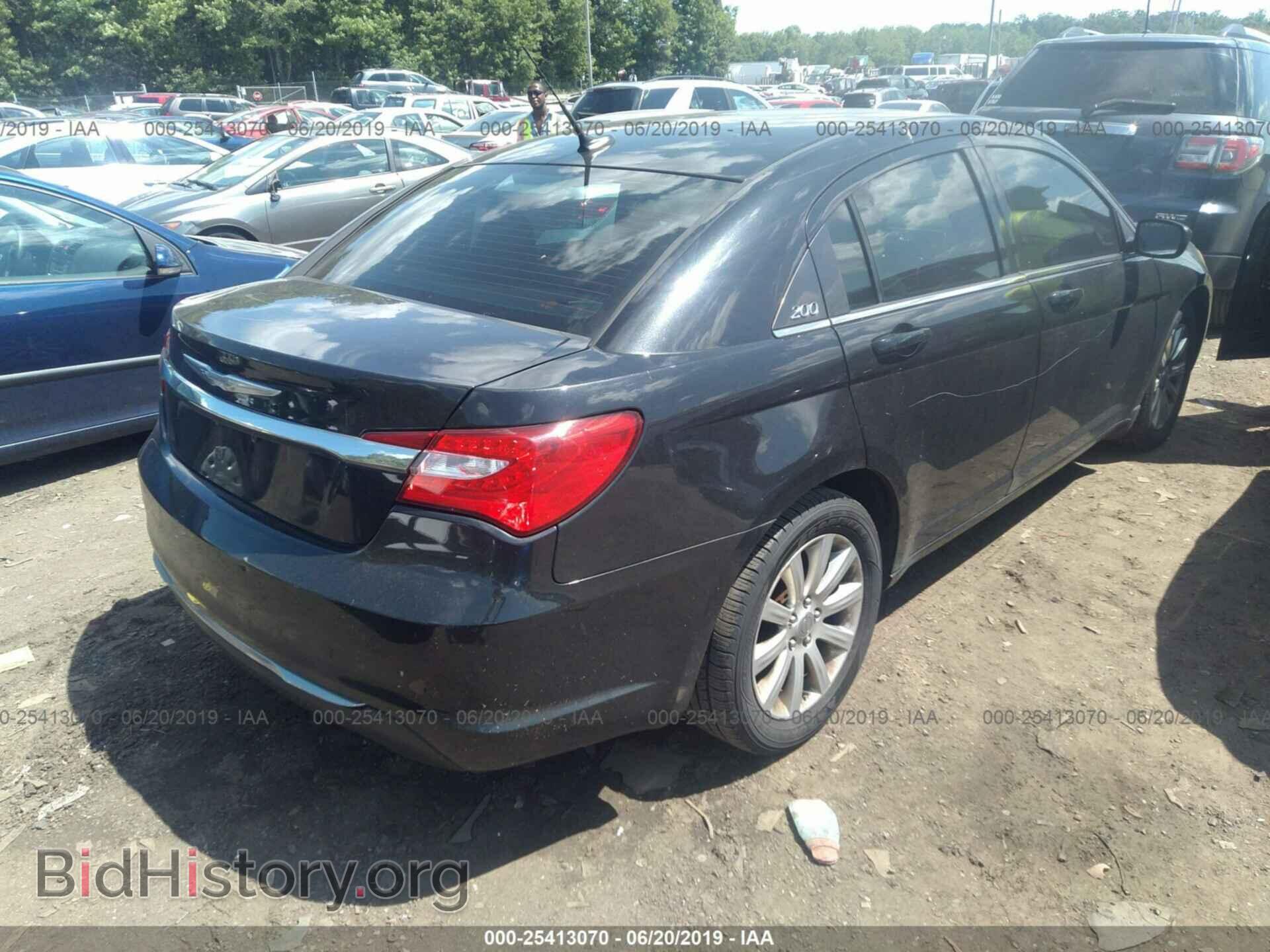 2011 CHRYSLER 200 - VIN: 1C3BC1FG7BN505991 - Фото 4
