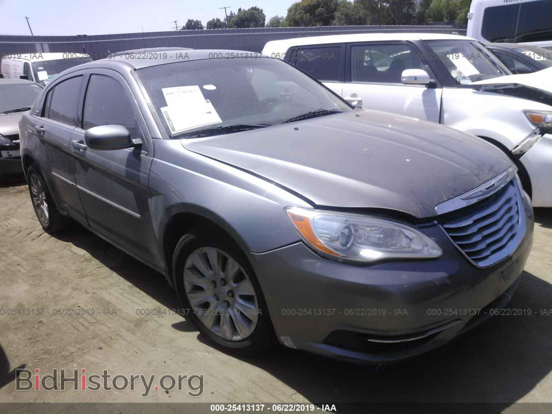 Фотография 1C3CCBAB1CN205404 - CHRYSLER 200 2012
