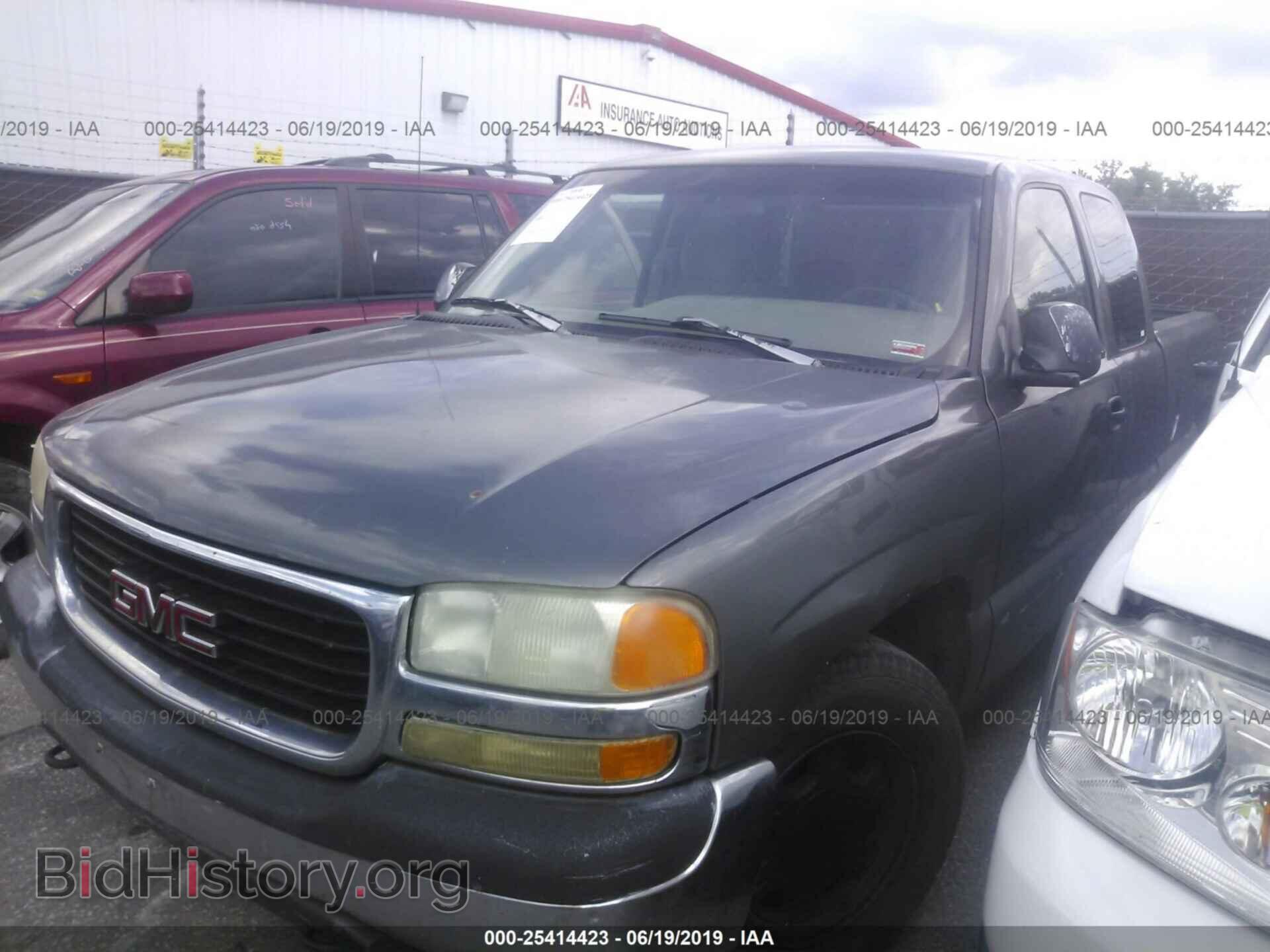 1999 GMC NEW SIERRA - VIN: 2GTEC19T1X1517841 - Фото 2