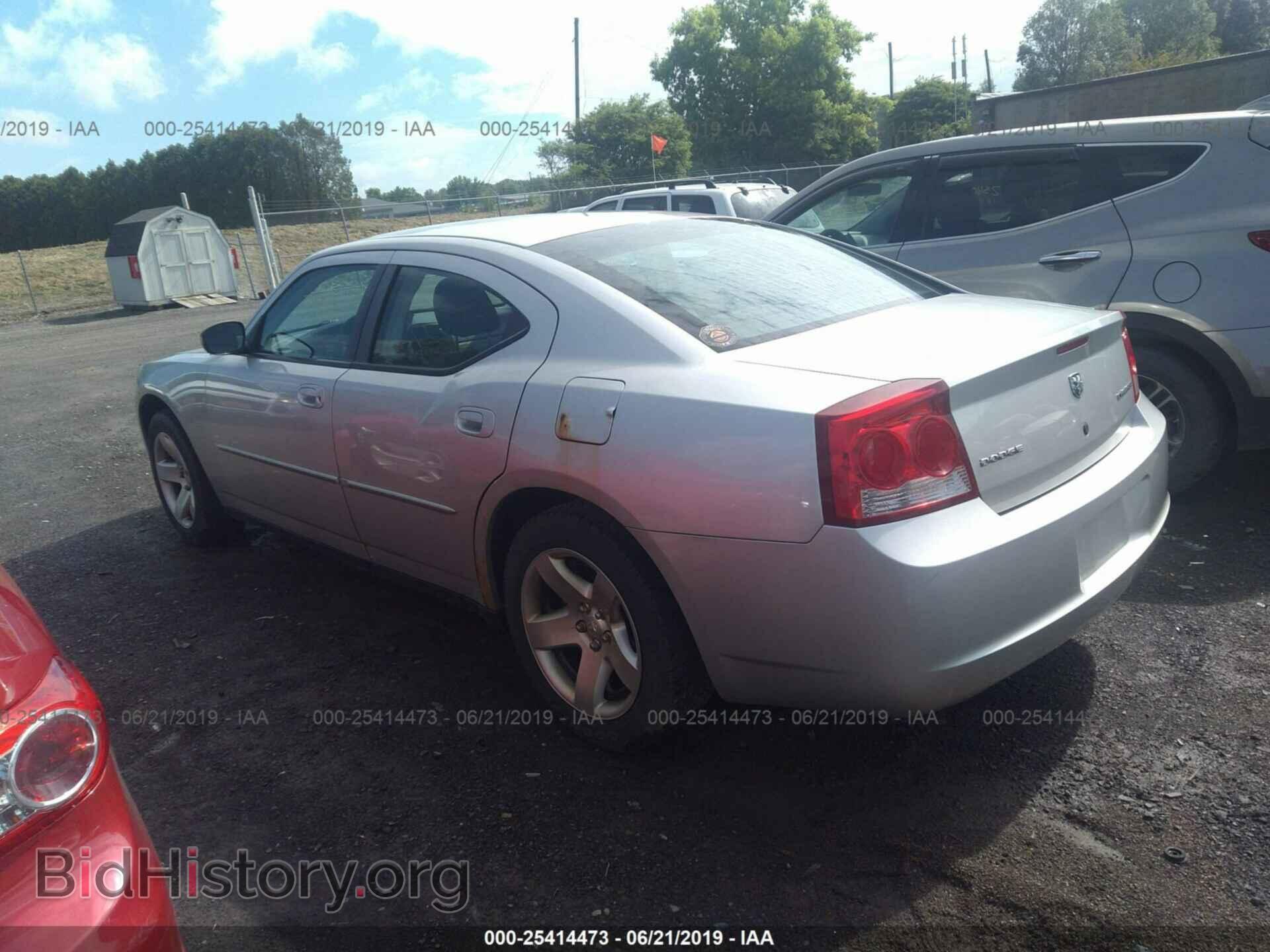2010 DODGE CHARGER - VIN: 2B3AA4CV6AH224100 - Фото 3