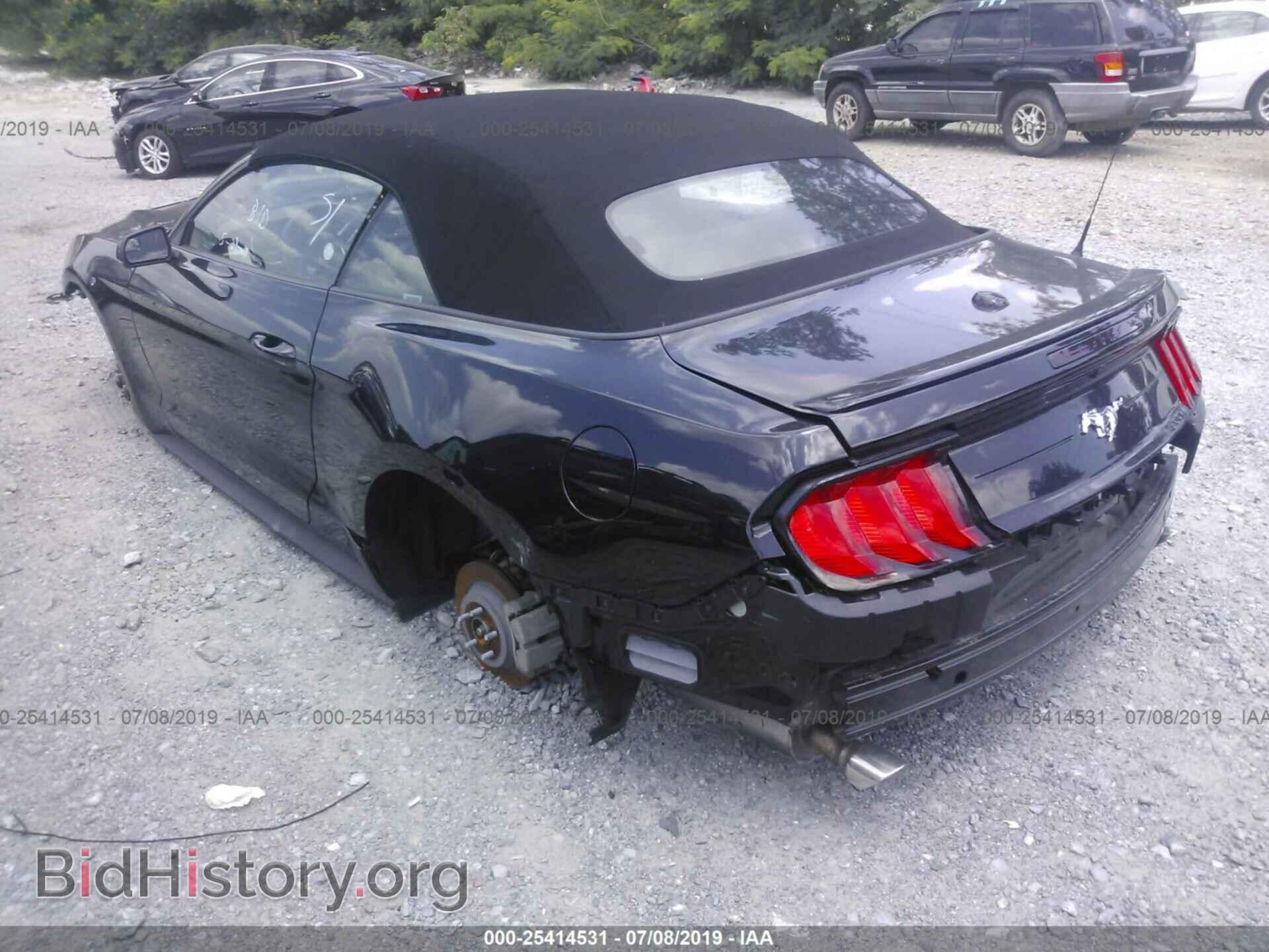 2018 FORD MUSTANG - VIN: 1FATP8UH0J5111441 - Фото 3