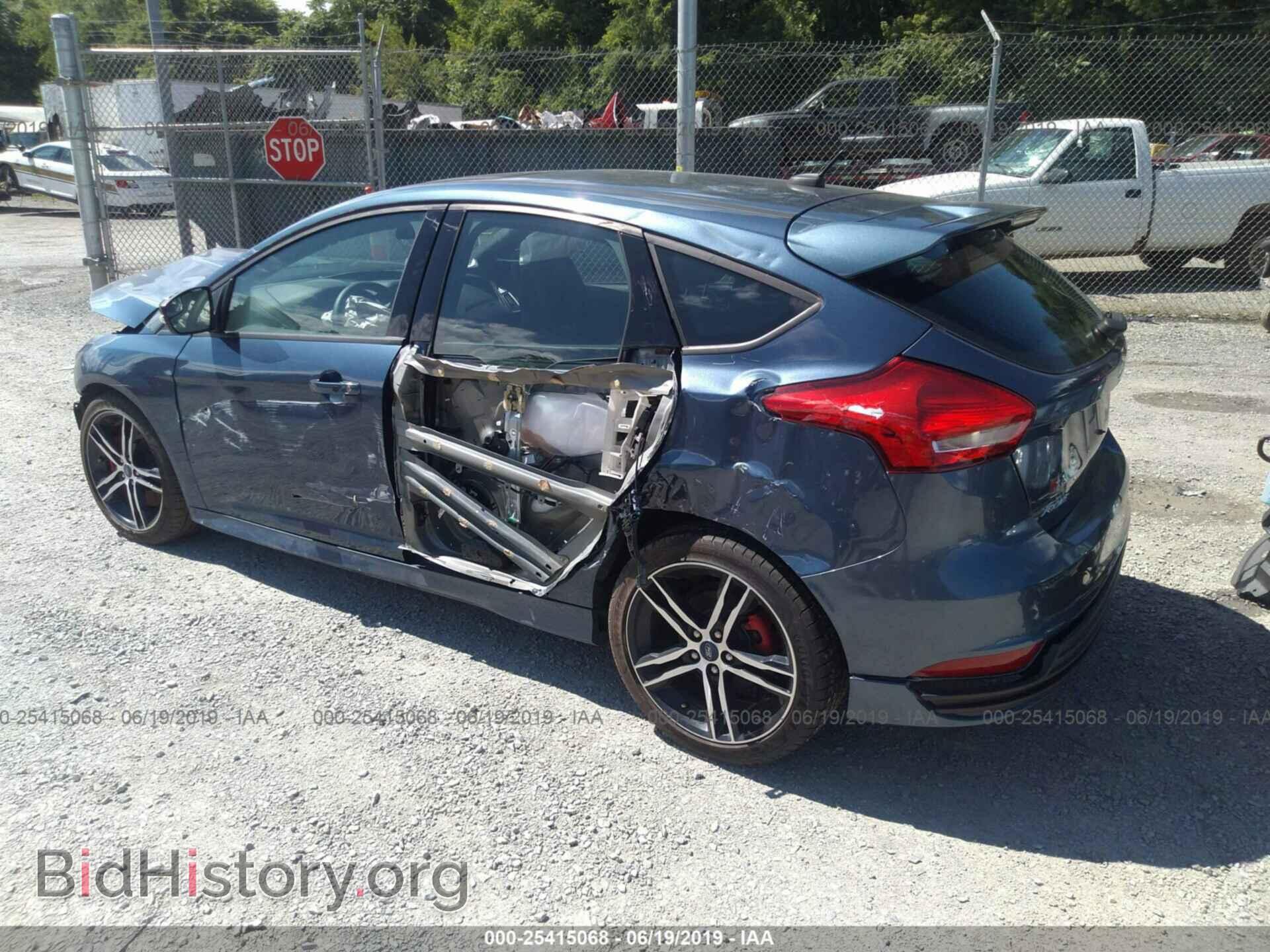 2018 FORD FOCUS - VIN: 1FADP3L94JL300400 - Фото 3