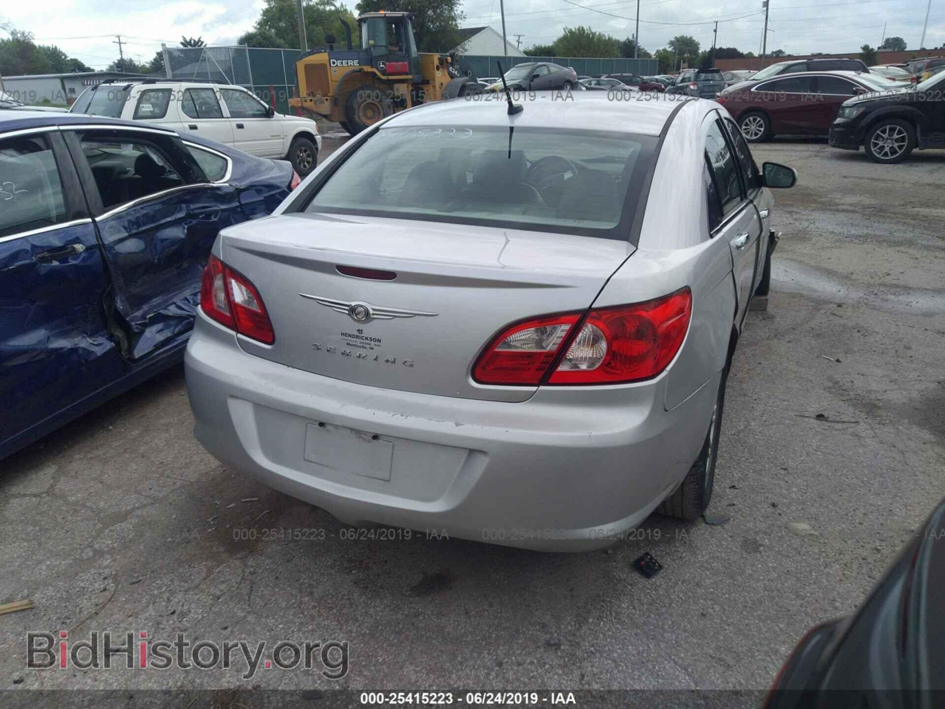 2008 CHRYSLER SEBRING - VIN: 1C3LC66K78N215233 - Фото 4
